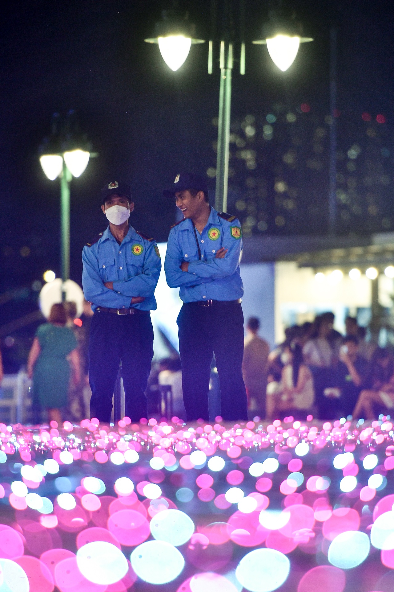 den LED ben Bach Dang anh 20