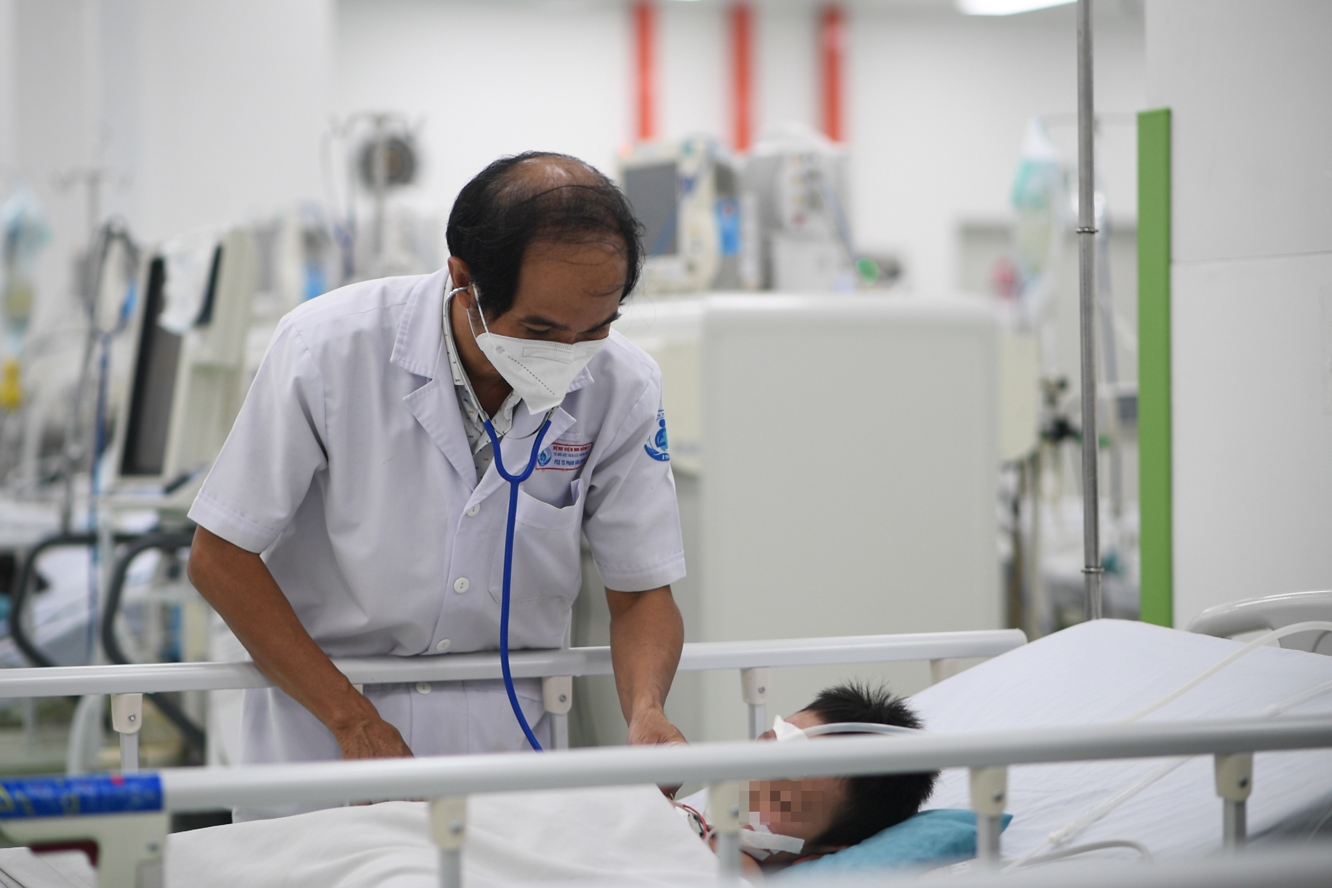 dich tay chan mieng TP.HCM anh 6