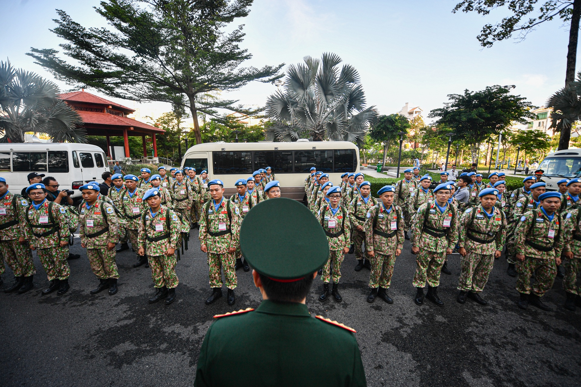 chien si mu noi xanh anh 12