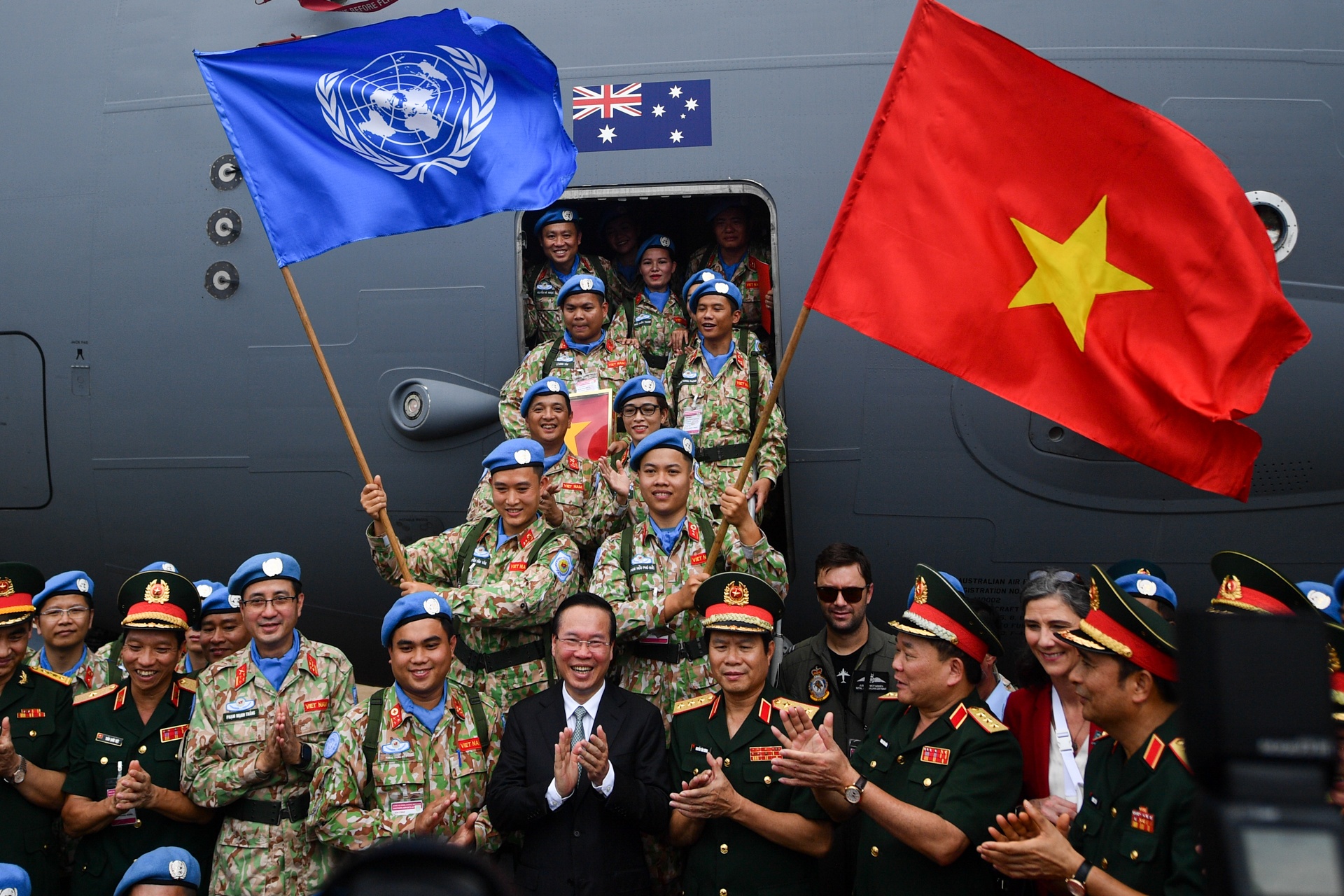 chien si mu noi xanh anh 10