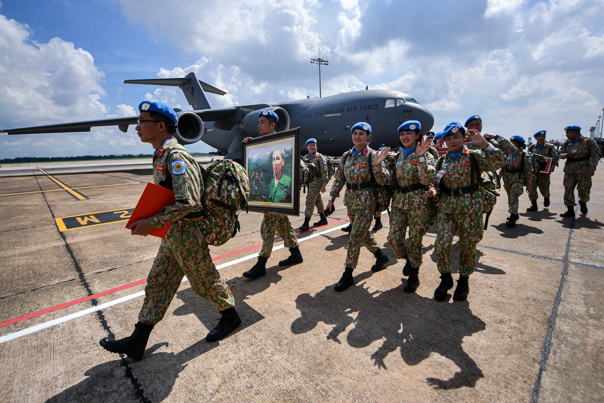 chien si mu noi xanh anh 1