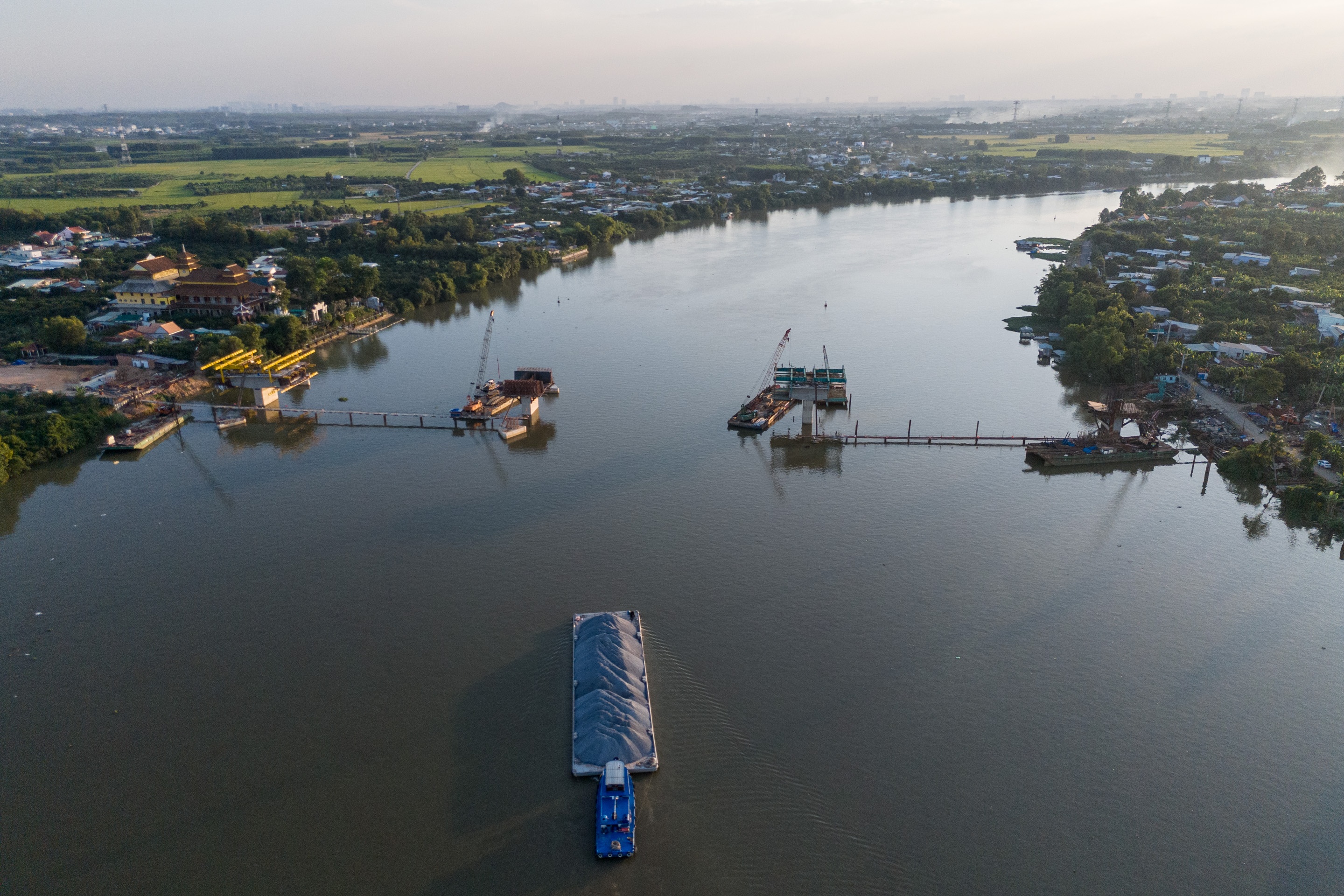 Cau Bach Dang 2 anh 10