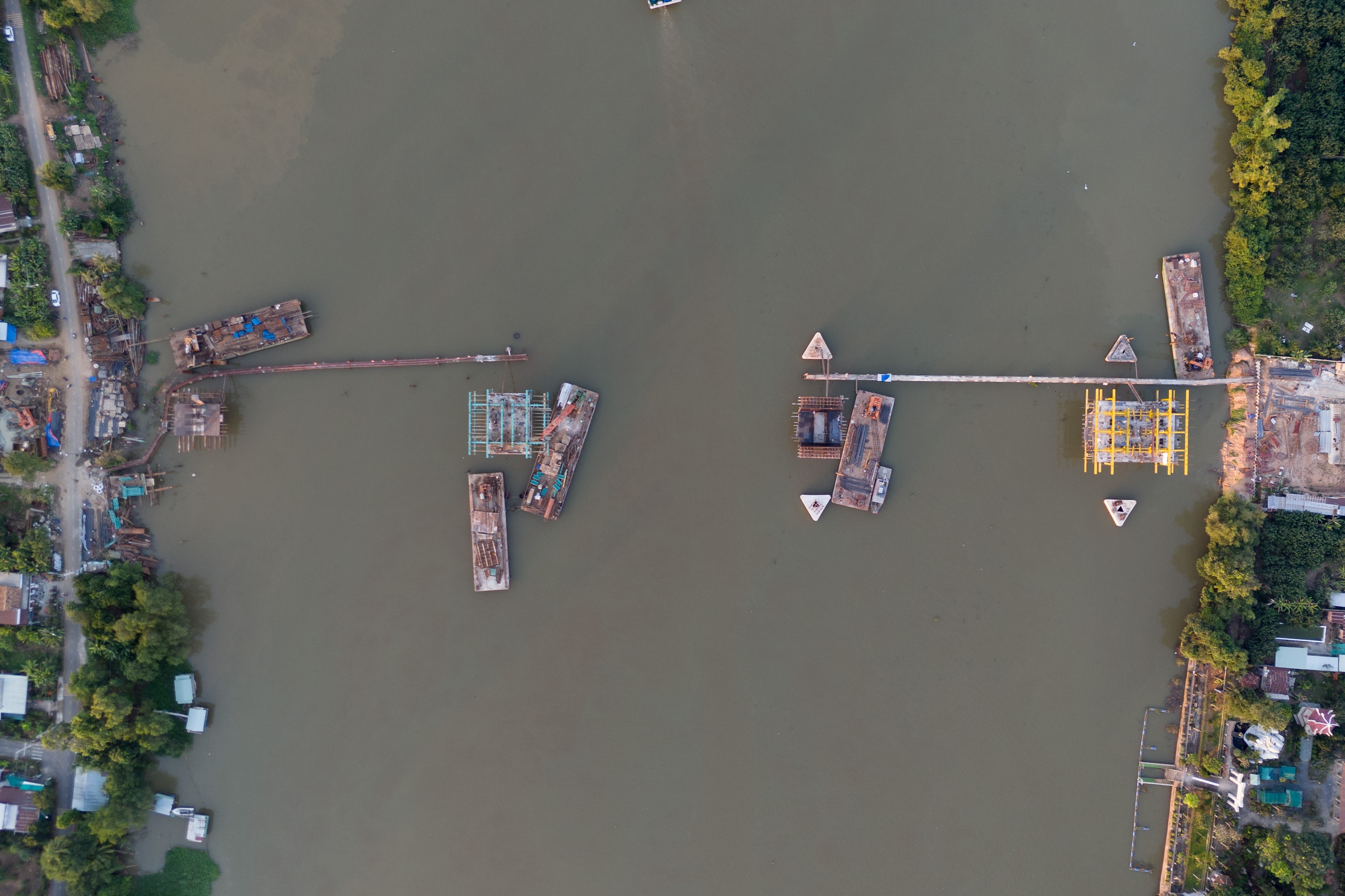 Cau Bach Dang 2 anh 4