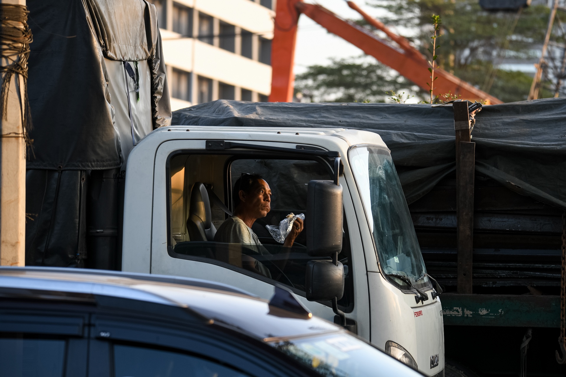 nut giao Nguyen Van Linh,  ham chui anh 10