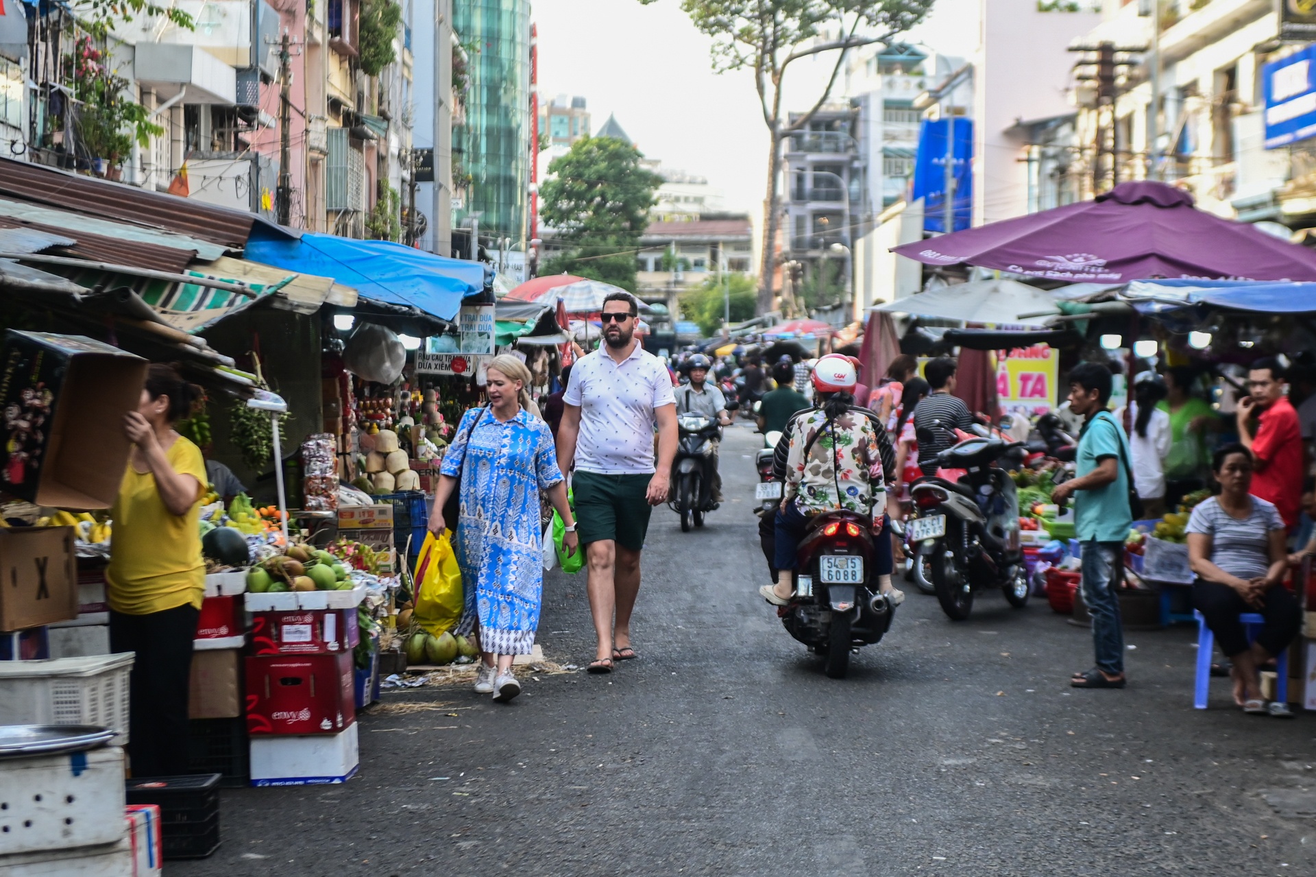 Cho nha giau TP.HCM anh 6