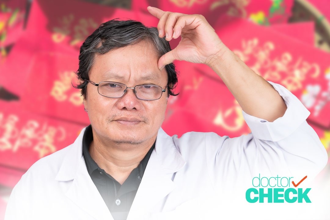 'Dua tien li xi bo me giu cho' va cach ung xu khi con doi li xi Tet hinh anh