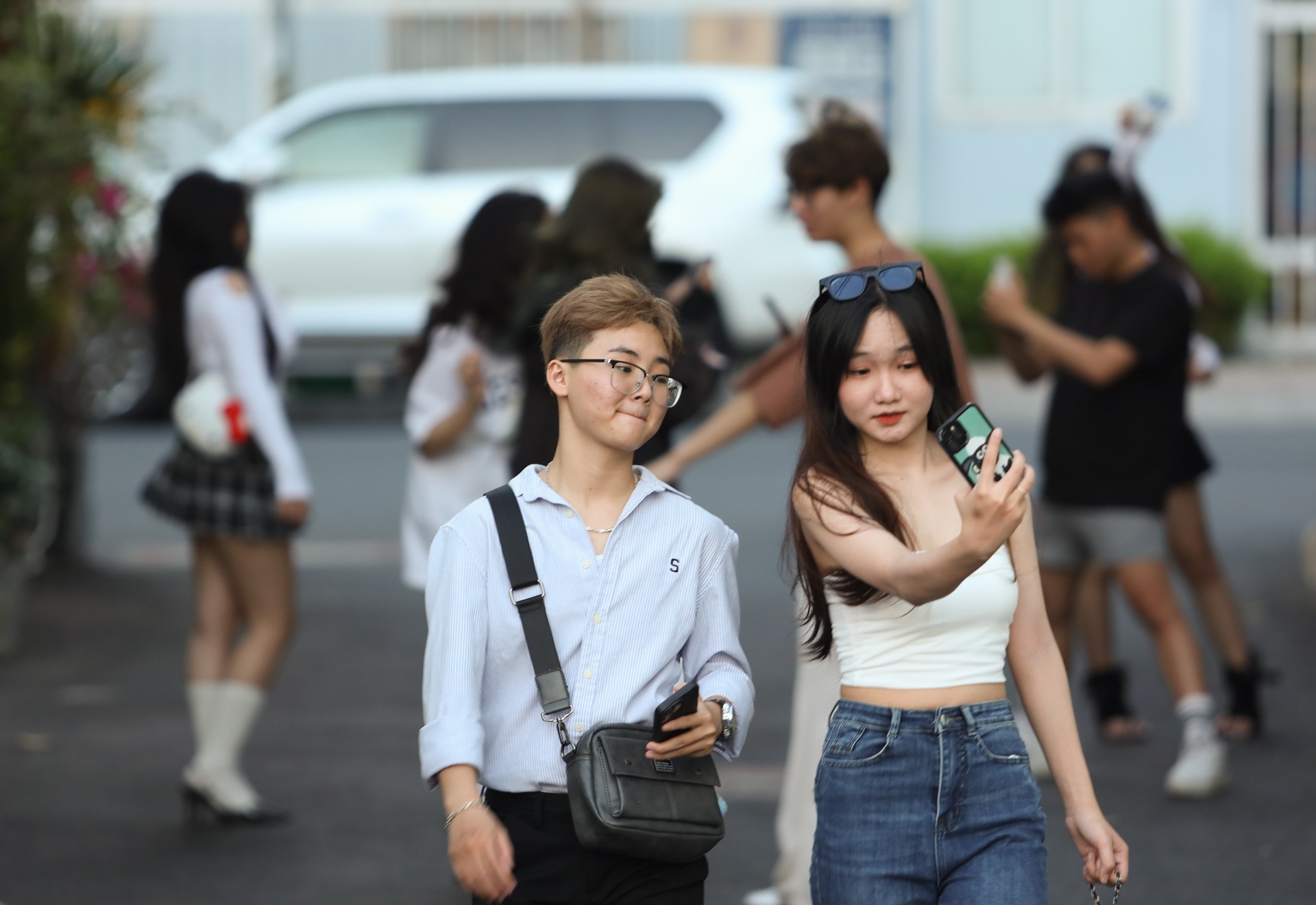 gioi tre check-in anh 3