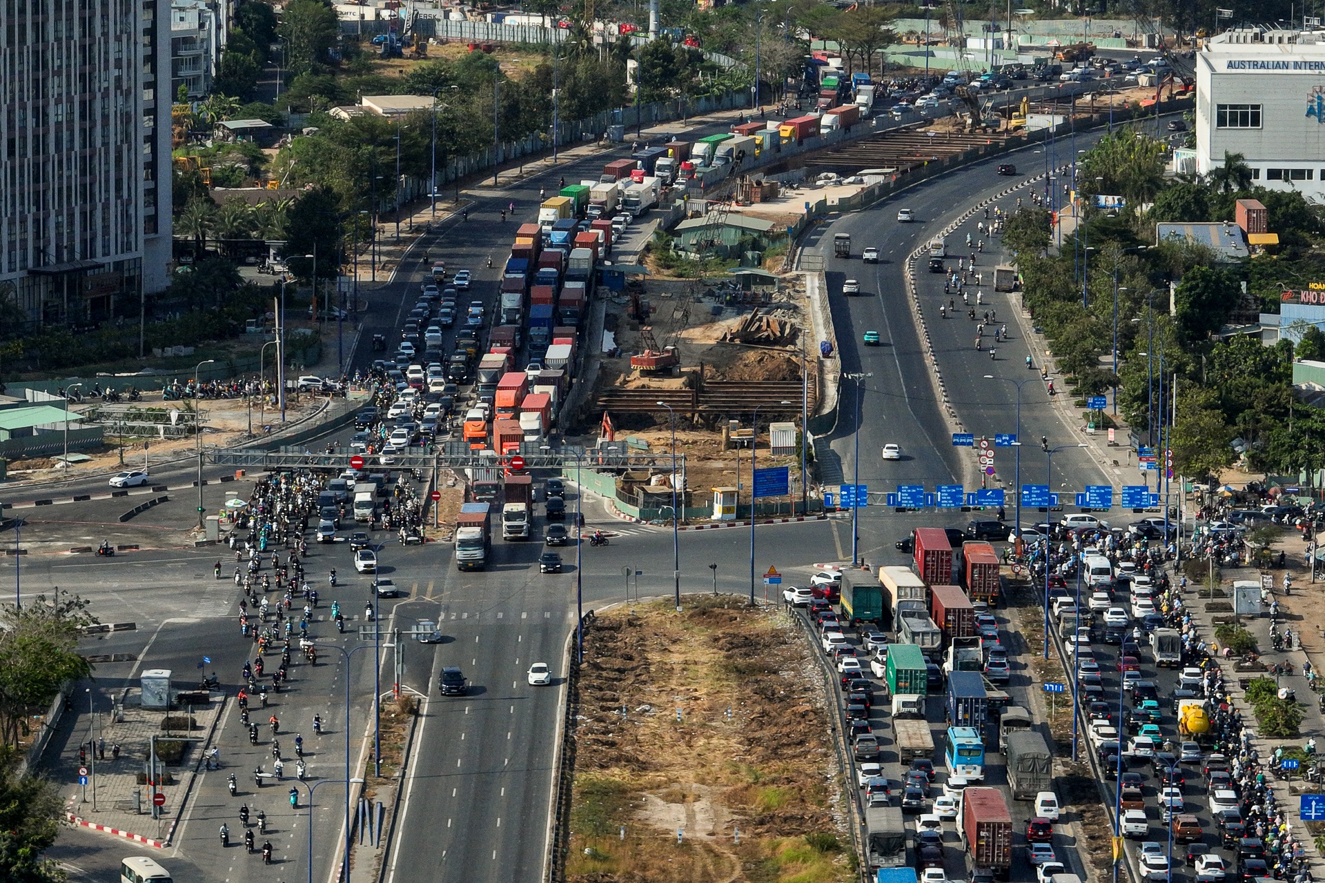 nut giao An Phu anh 2