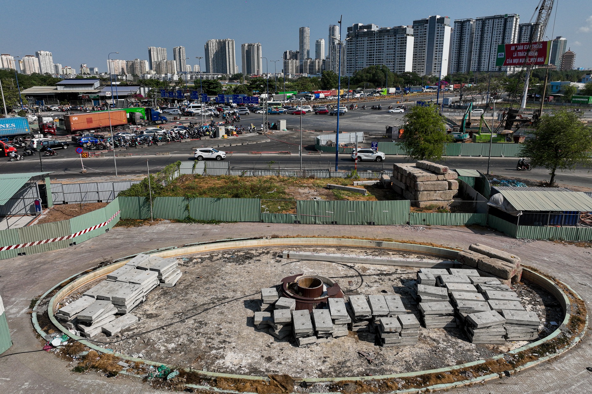 nut giao An Phu anh 5