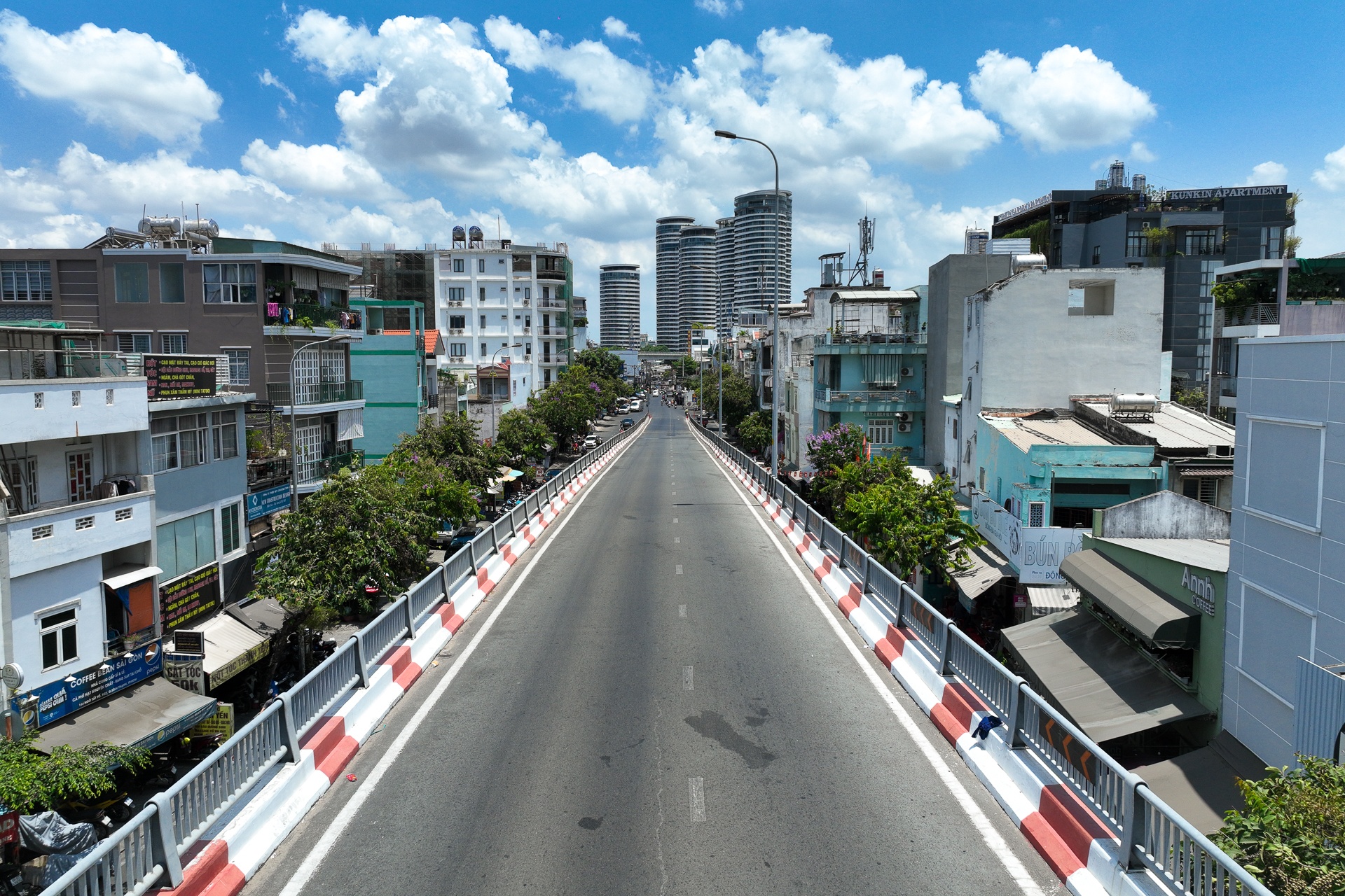 TP.HCM nong cao diem anh 6