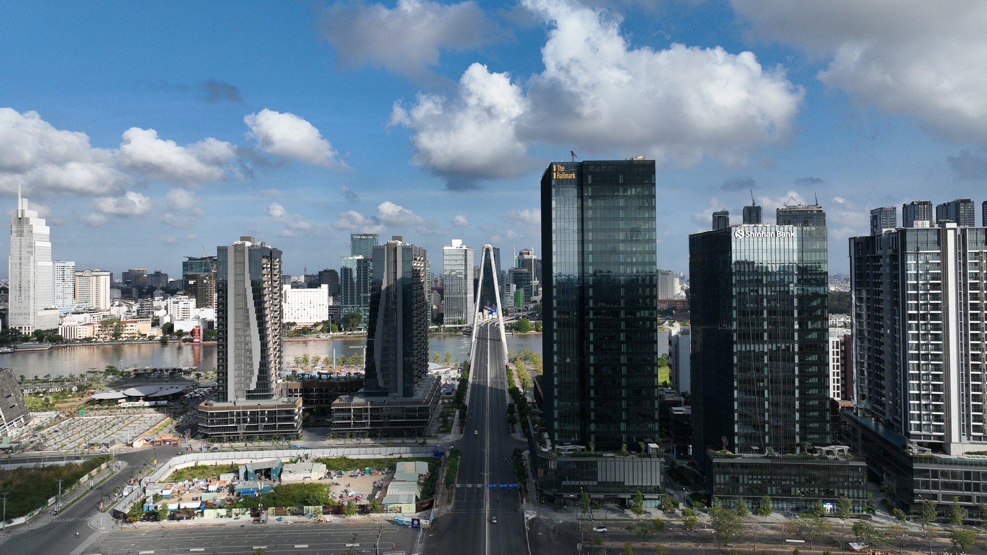 TP.HCM ngay 30/4 anh 3