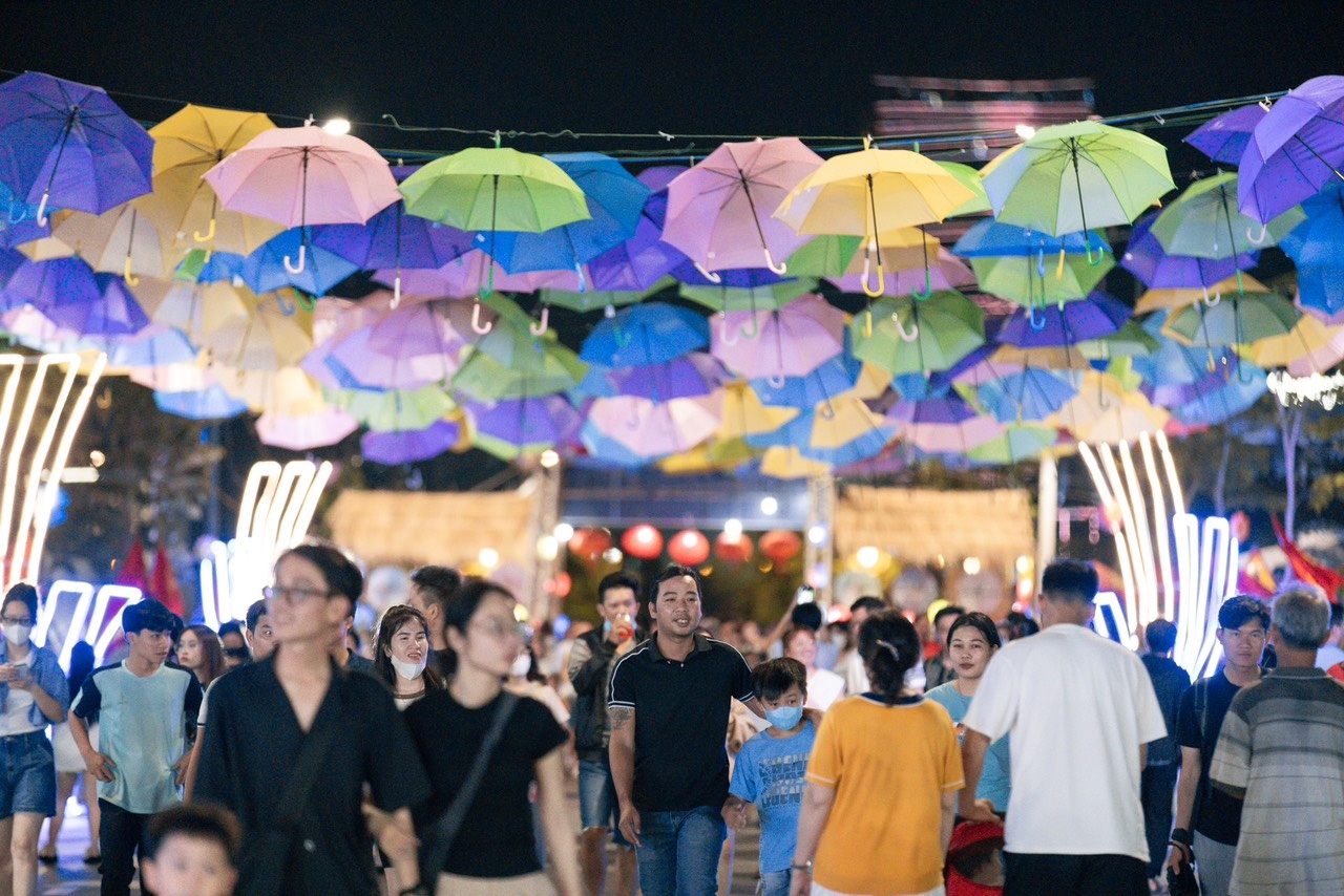 phao hoa 30/4-1/5 anh 7