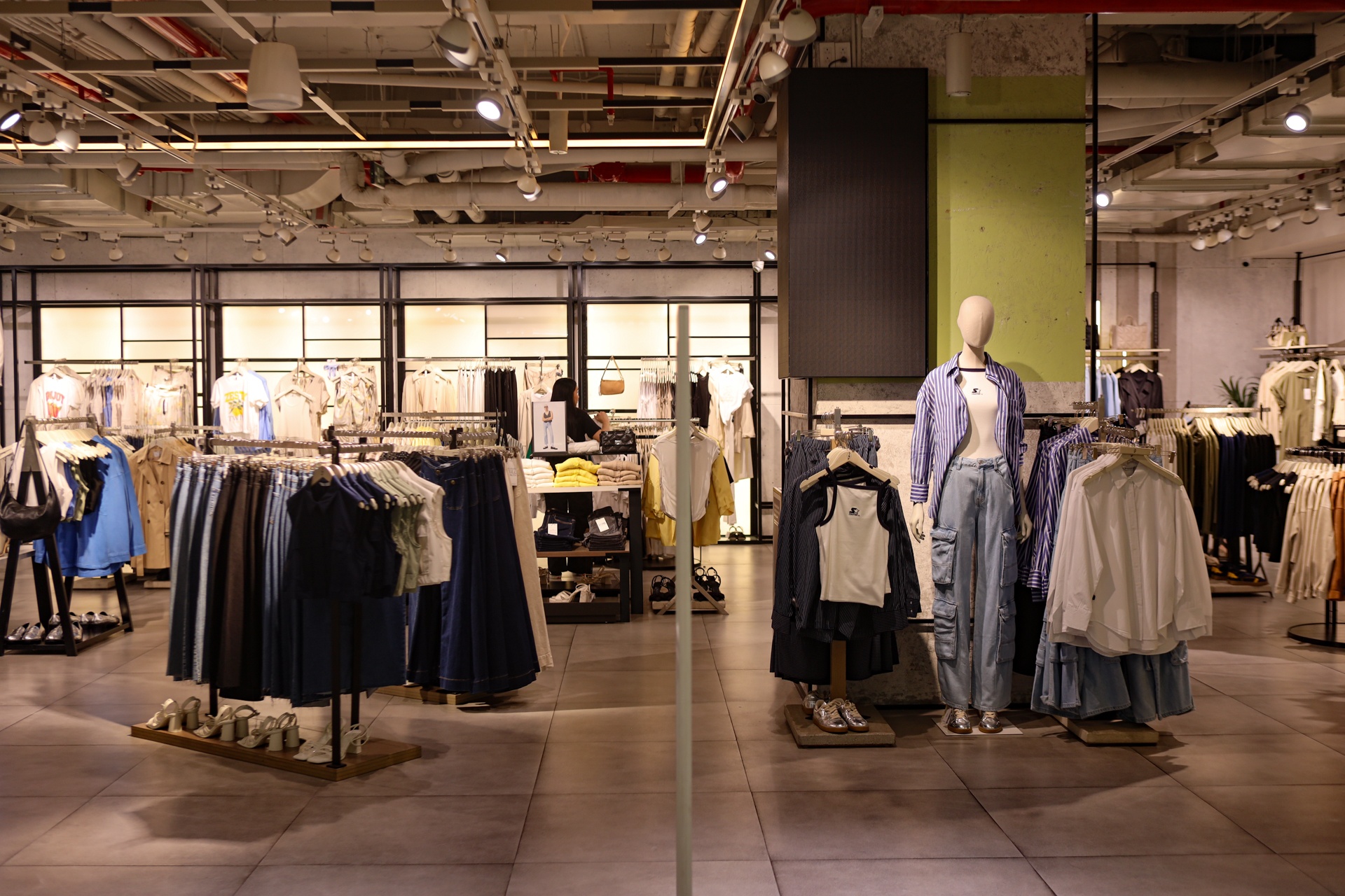 tranh nong ngay le anh 10