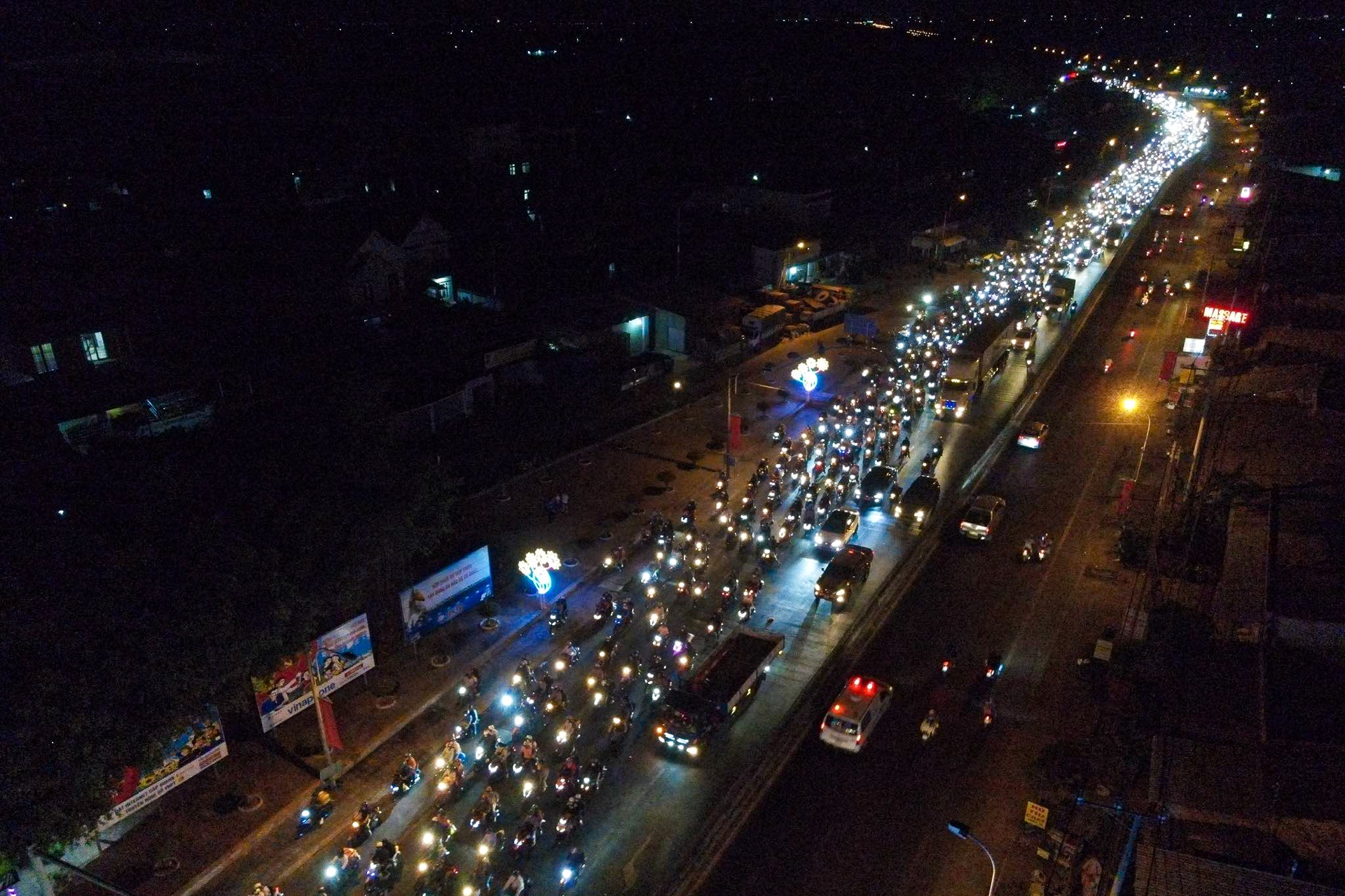 ket xe nghi le anh 2