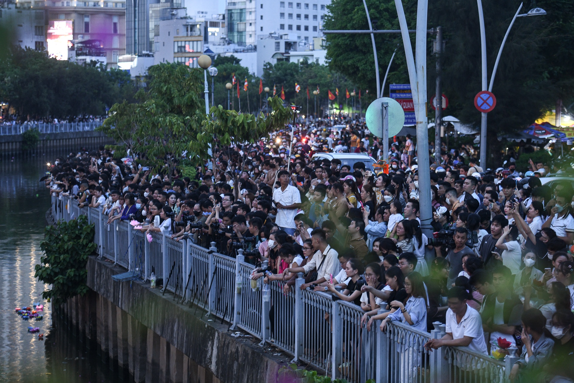 tha hoa dang TP.HCM anh 9