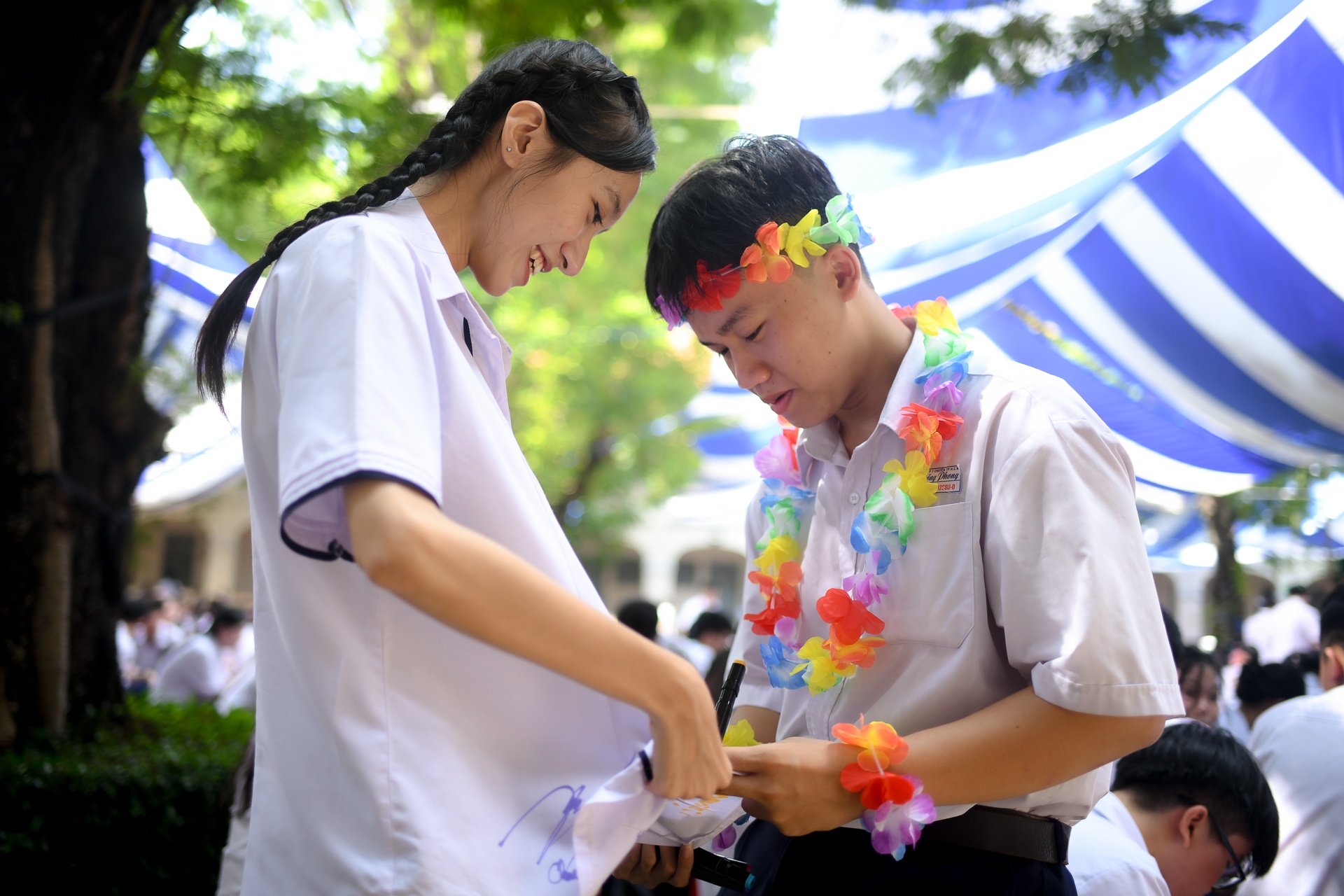 cảm xúc ngày bế giảng ảnh 2 cam xuc ngay be giang anh 2