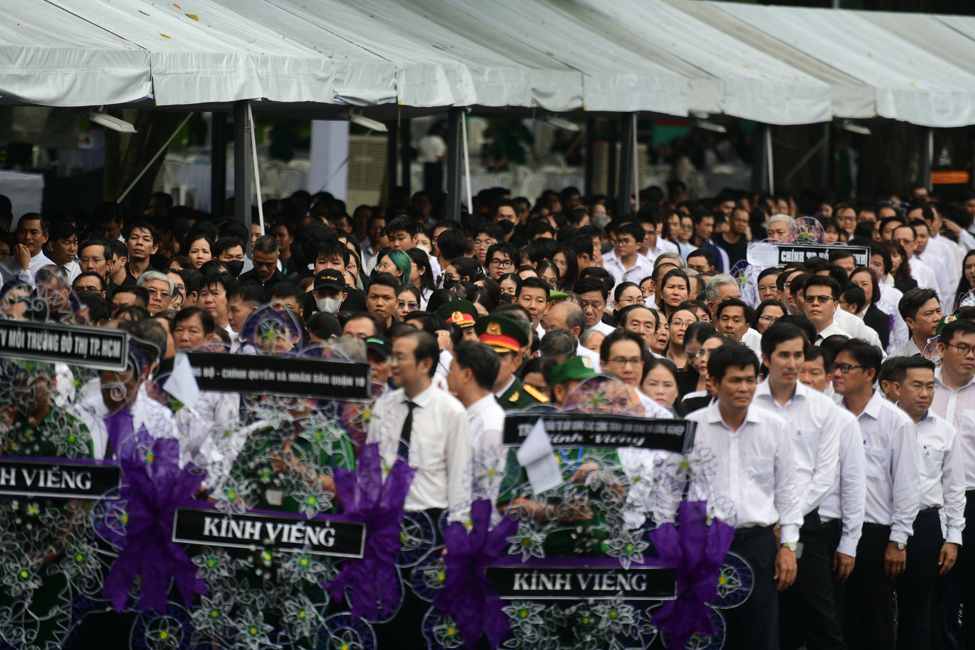 quoc tang Tong bi thu anh 1