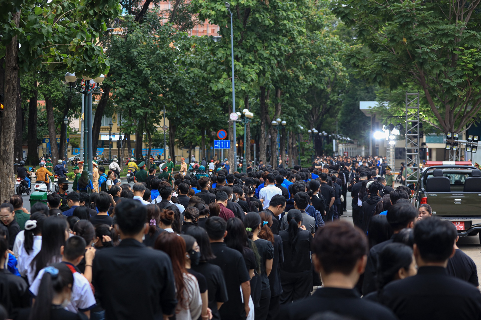 quoc tang Tong Bi thu anh 6