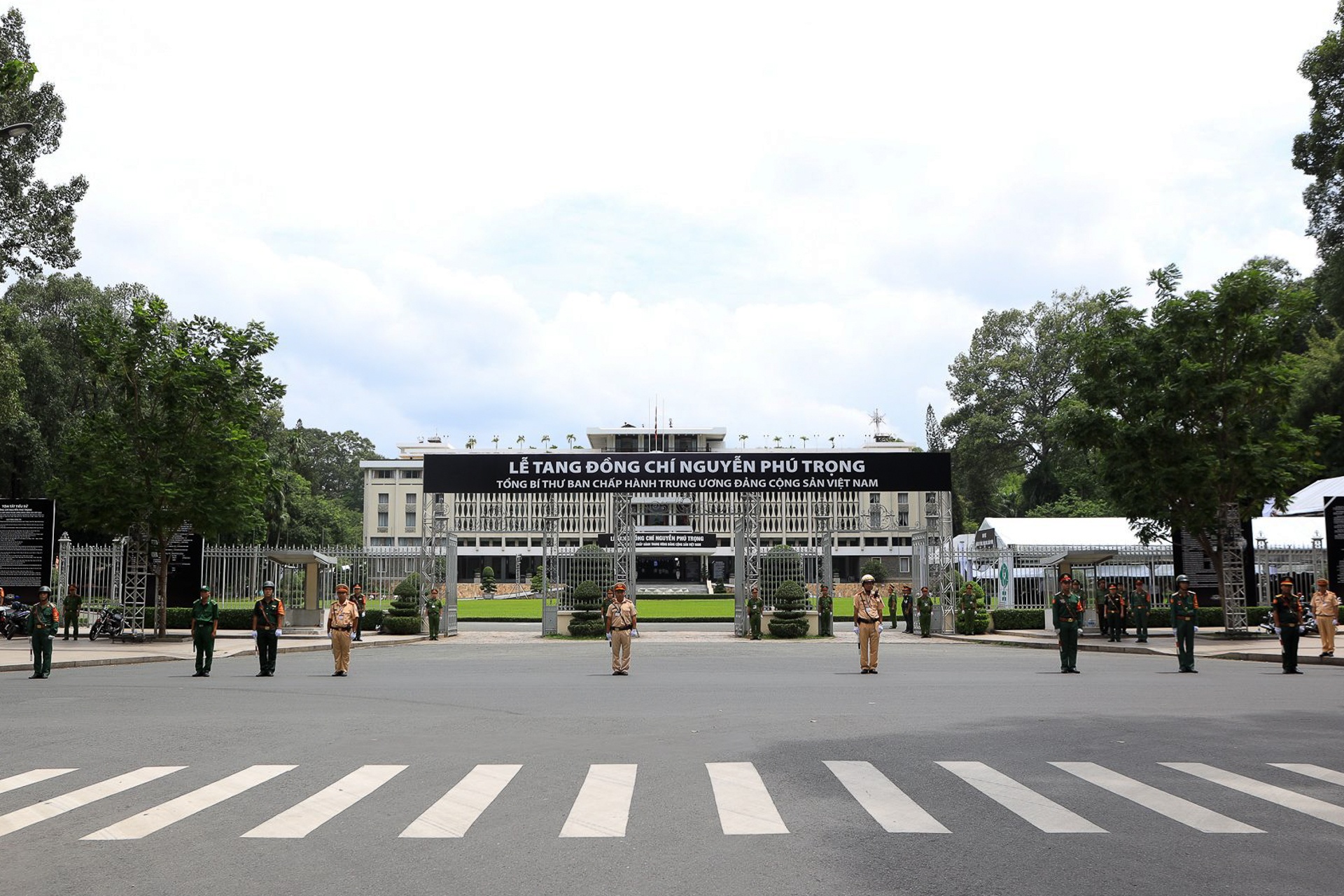 Quoc tang Tong Bi thu, anh 1