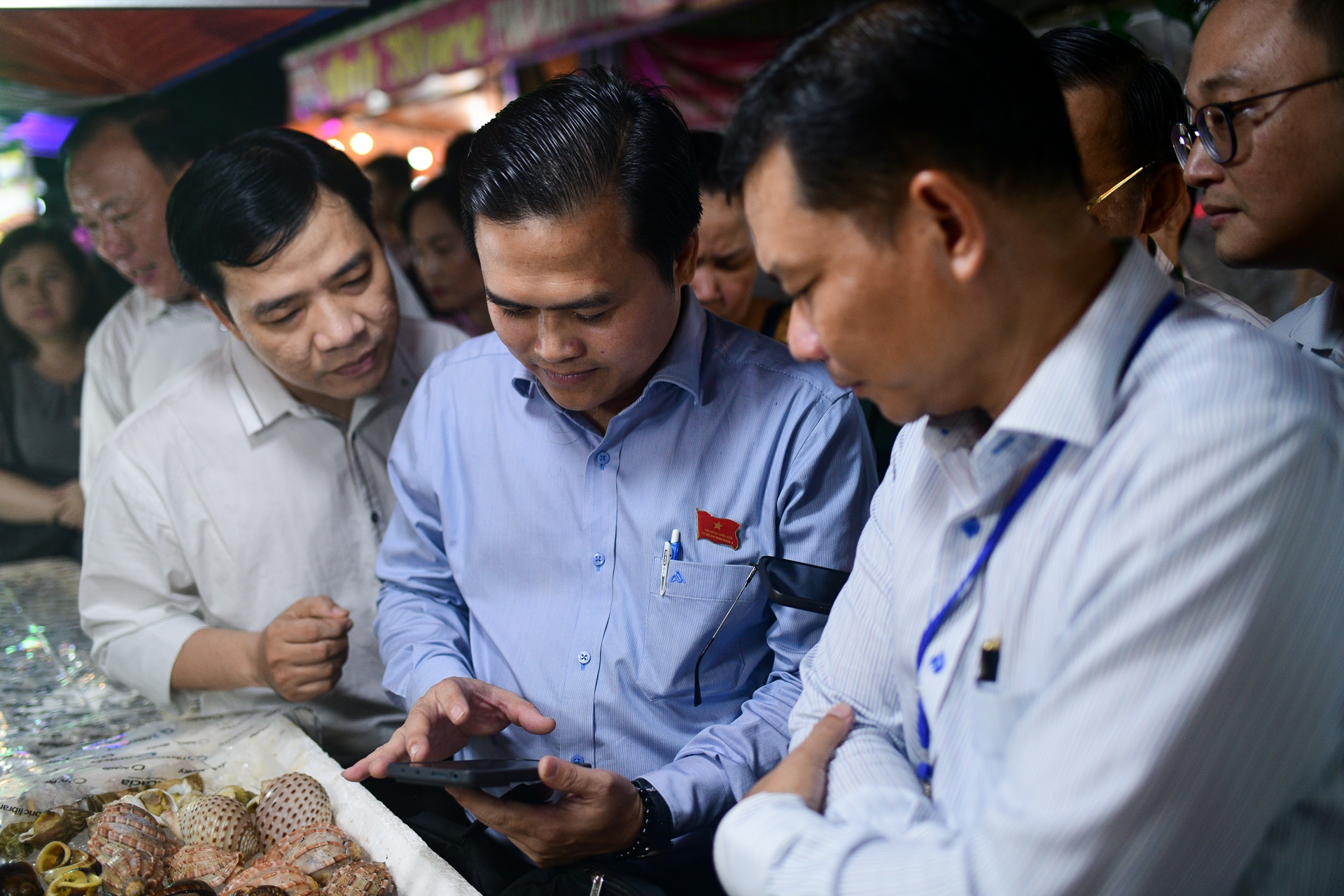 pho Ho Thi Ky anh 7