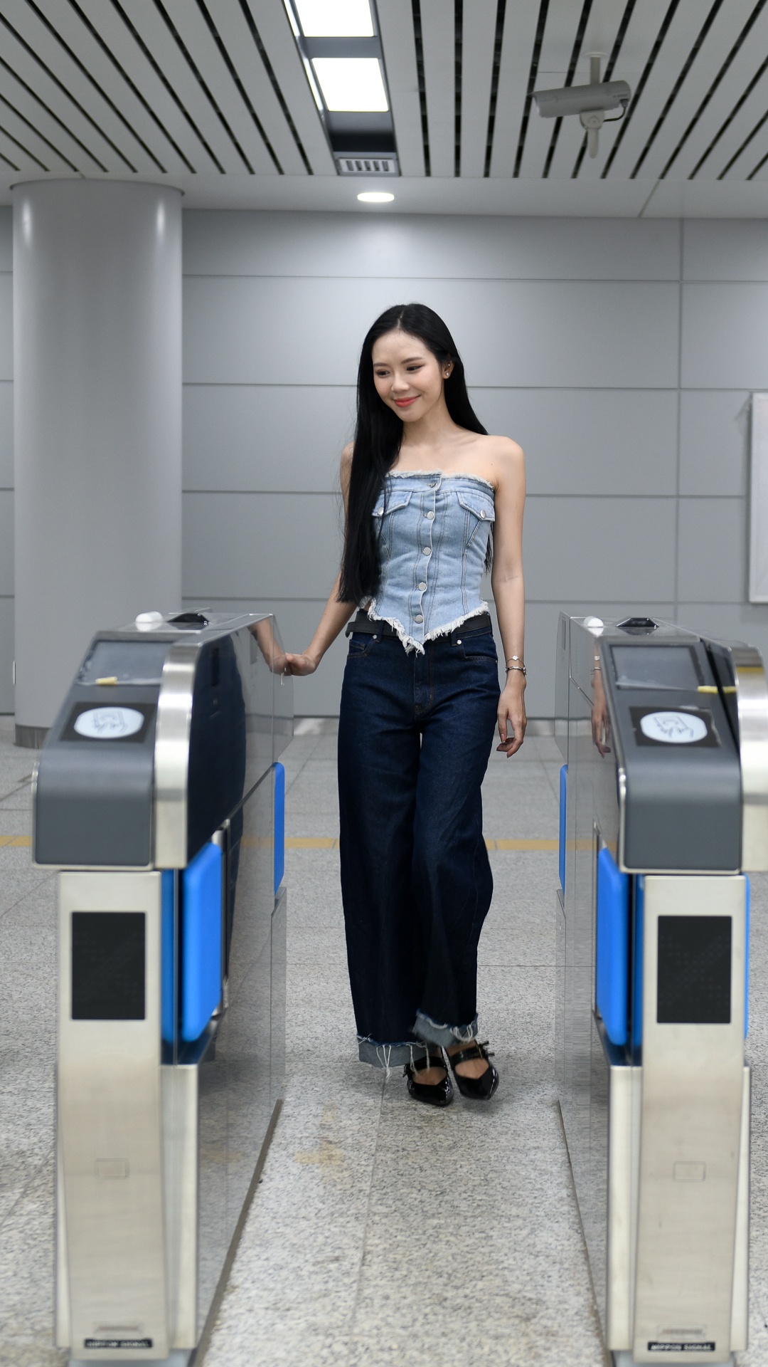 metro so 1 chay thu anh 6