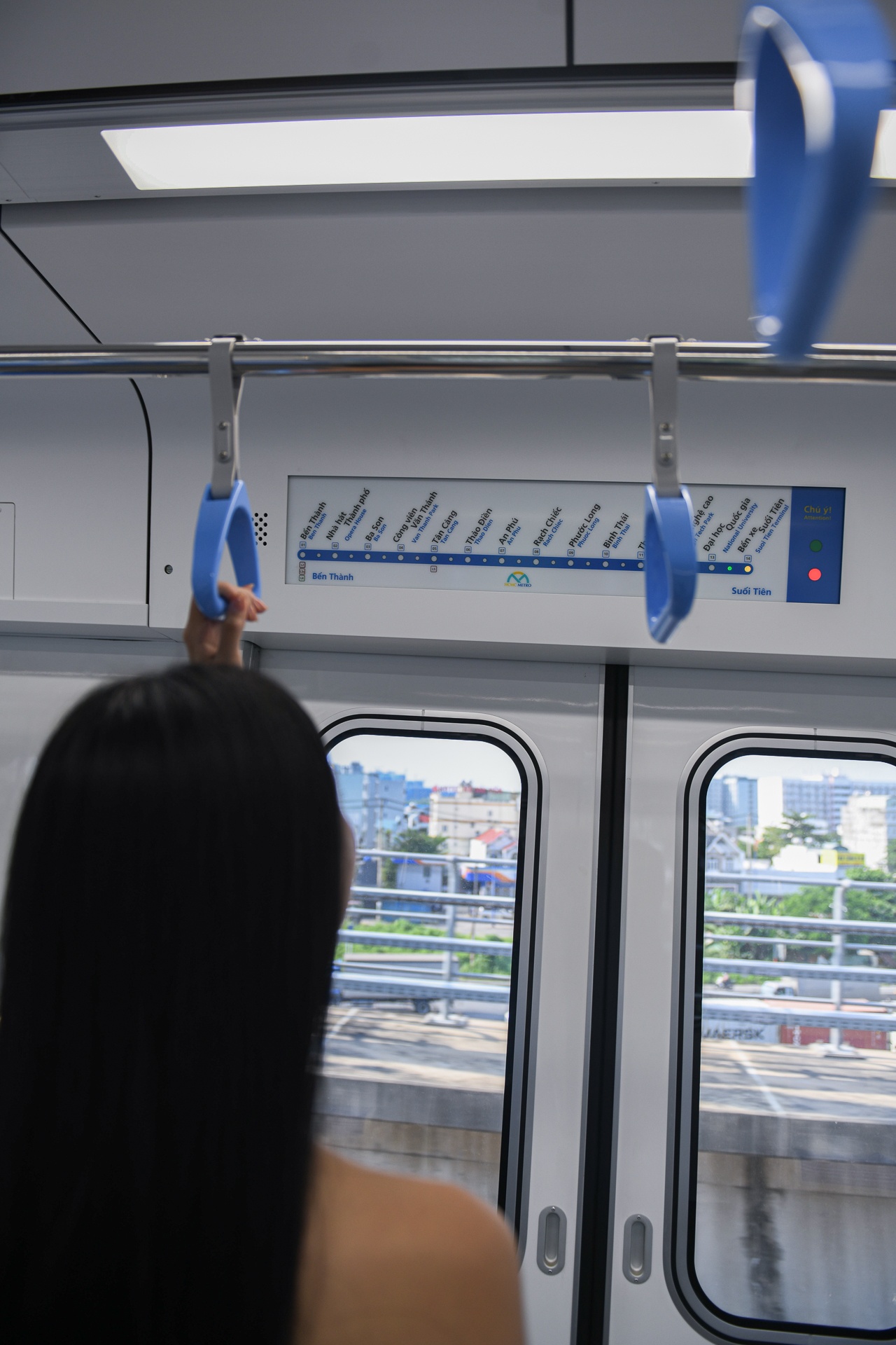 metro so 1 chay thu anh 20