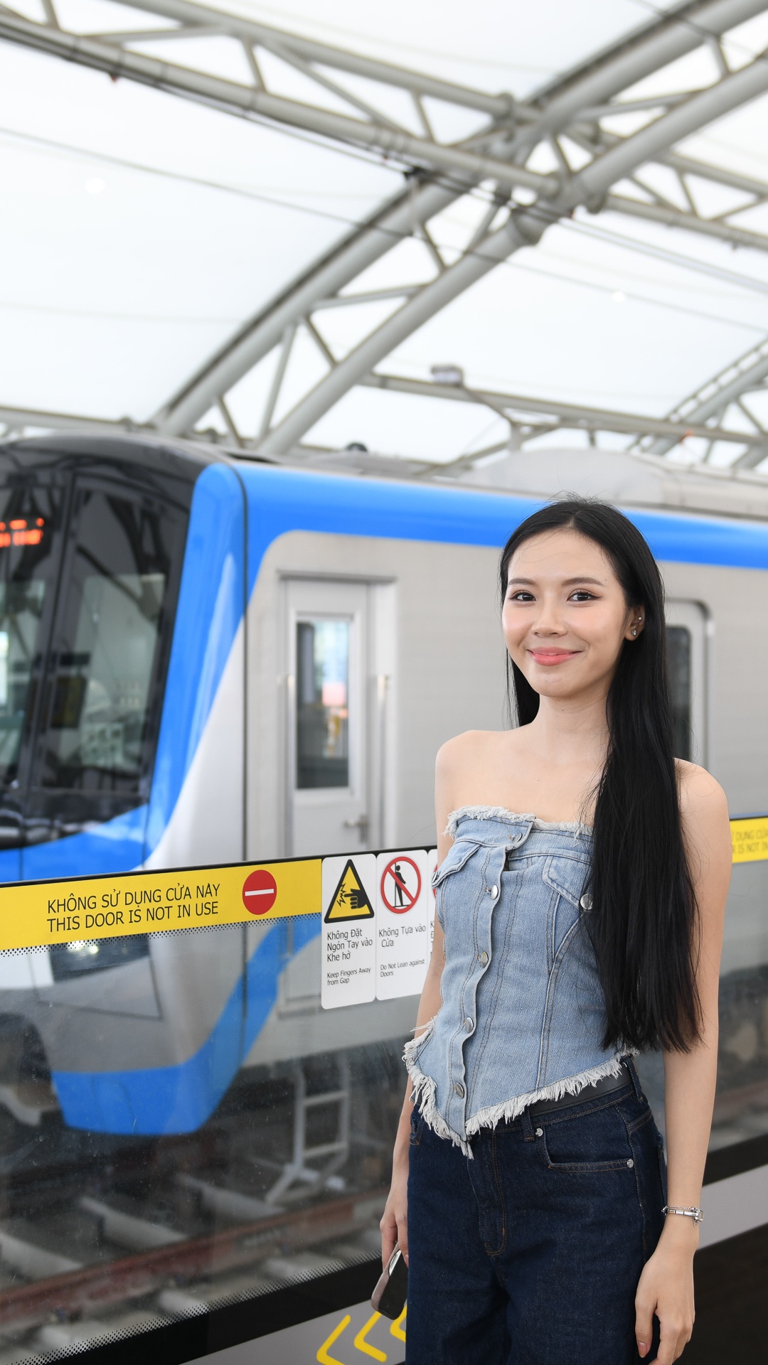 metro so 1 chay thu anh 2