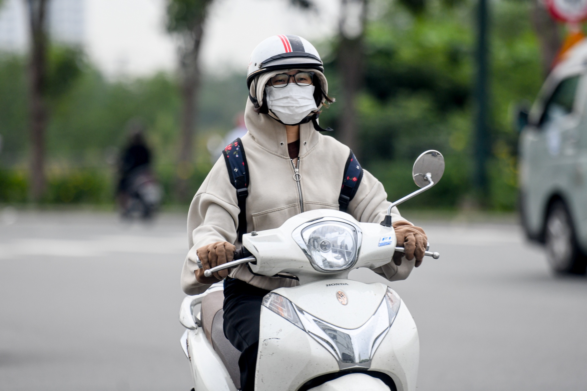 TP.HCM trong buoi sang 22°C hinh anh