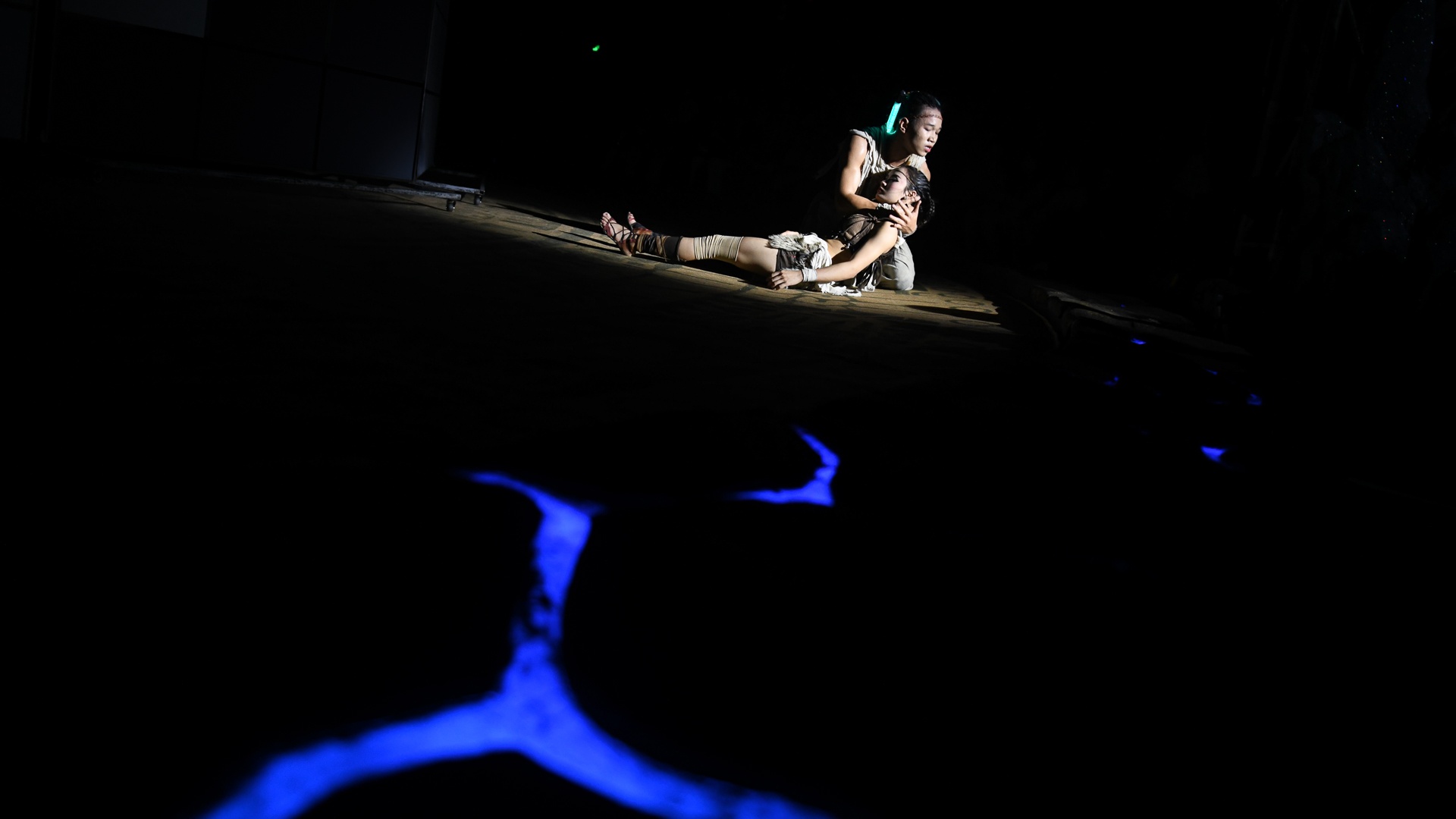 vung dat ky bi anh 28