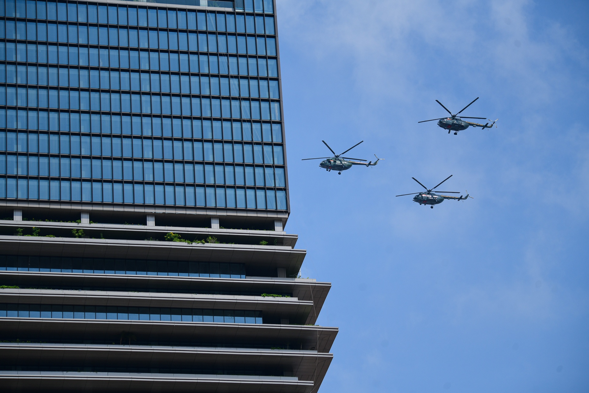 dieu binh 30/4 anh 3