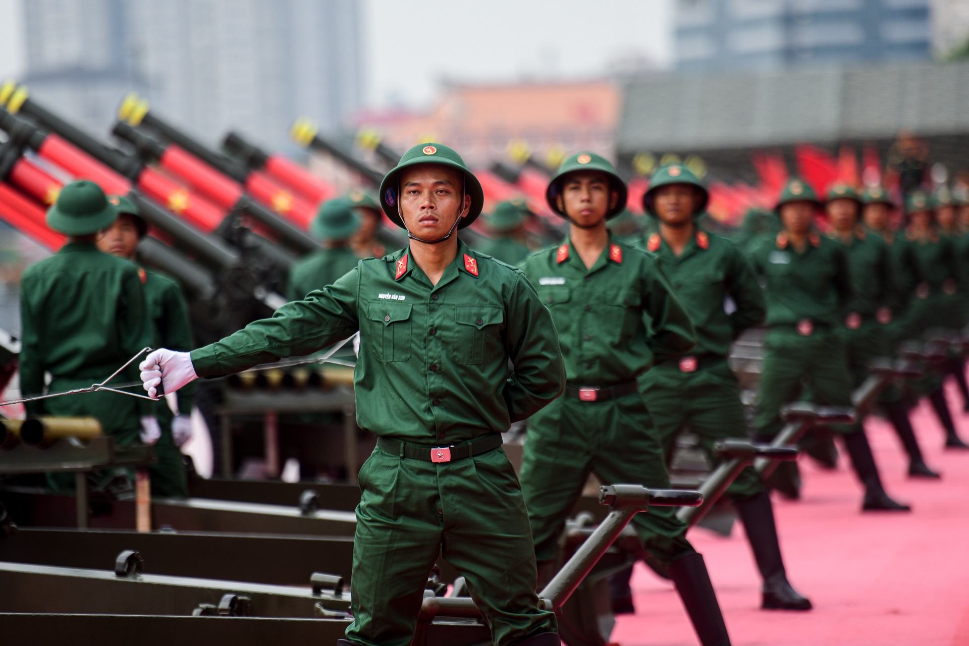 Dien tap ban dai bac o ben Bach Dang hinh anh