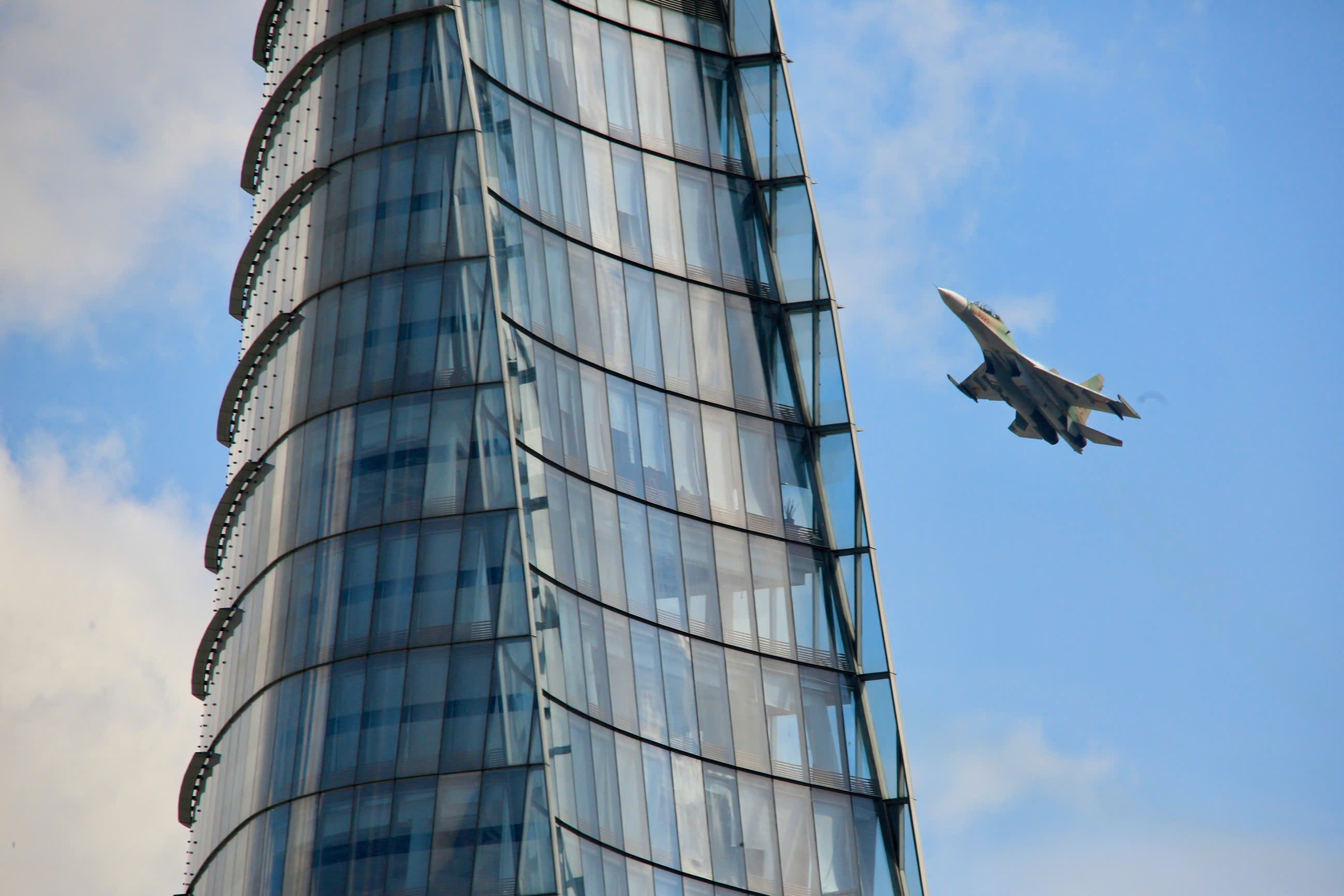 máy bay diễn tập TP.HCM ảnh 12 may bay dien tap TP.HCM anh 12