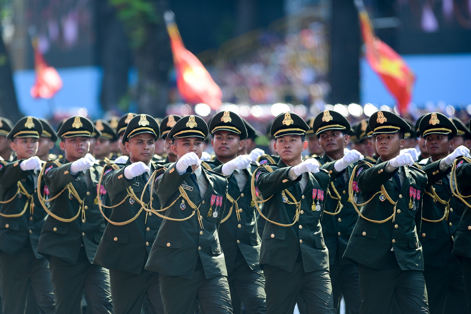 dieu binh 30/4 anh 34