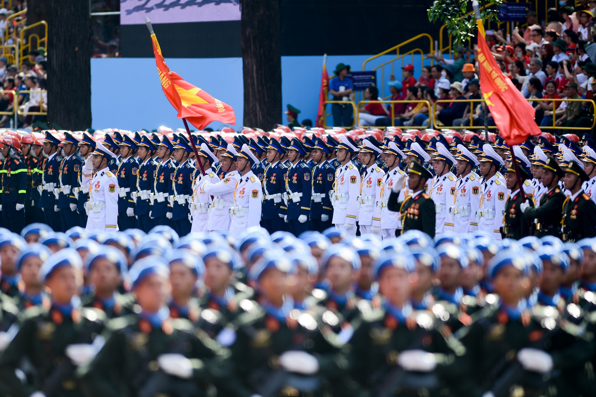 dieu binh 30/4 anh 4