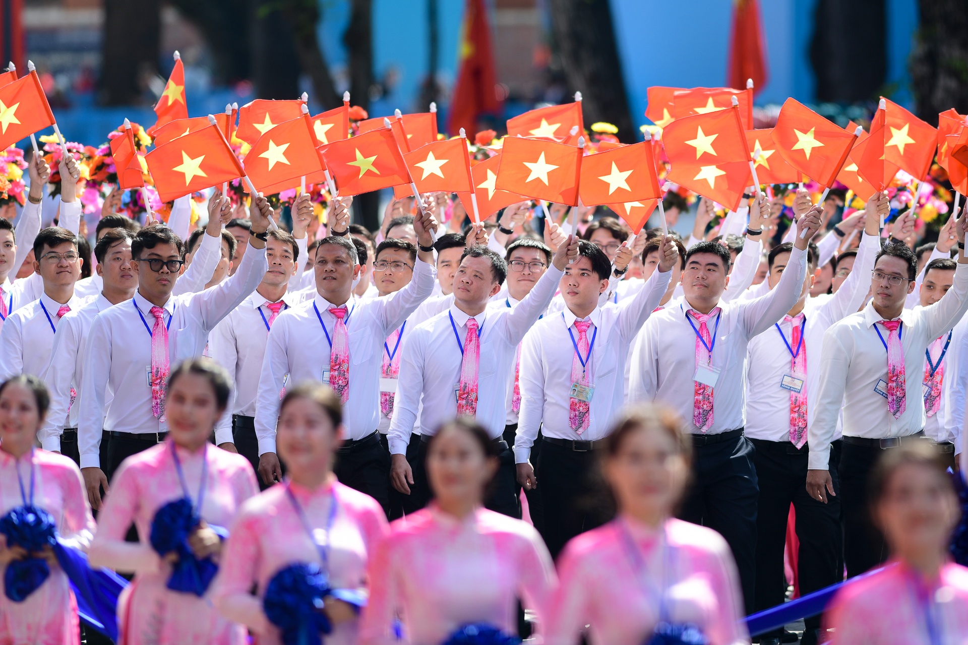 dieu binh 30/4 anh 41