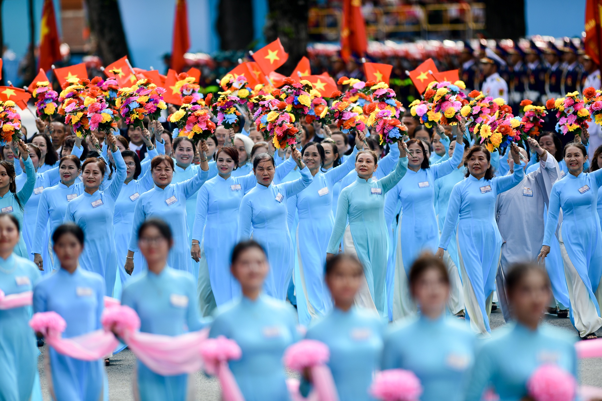 dieu binh 30/4 anh 43