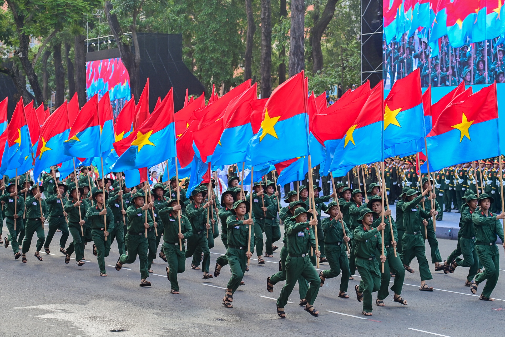 dieu binh 30/4 anh 46