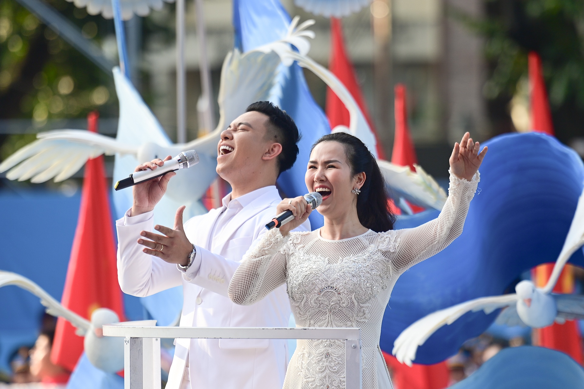 dieu binh 30/4 anh 47