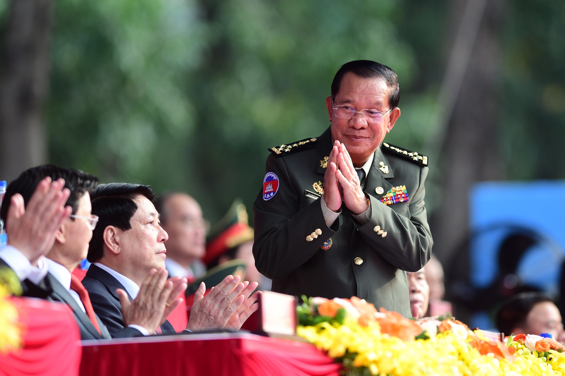 dieu binh 30/4 anh 12