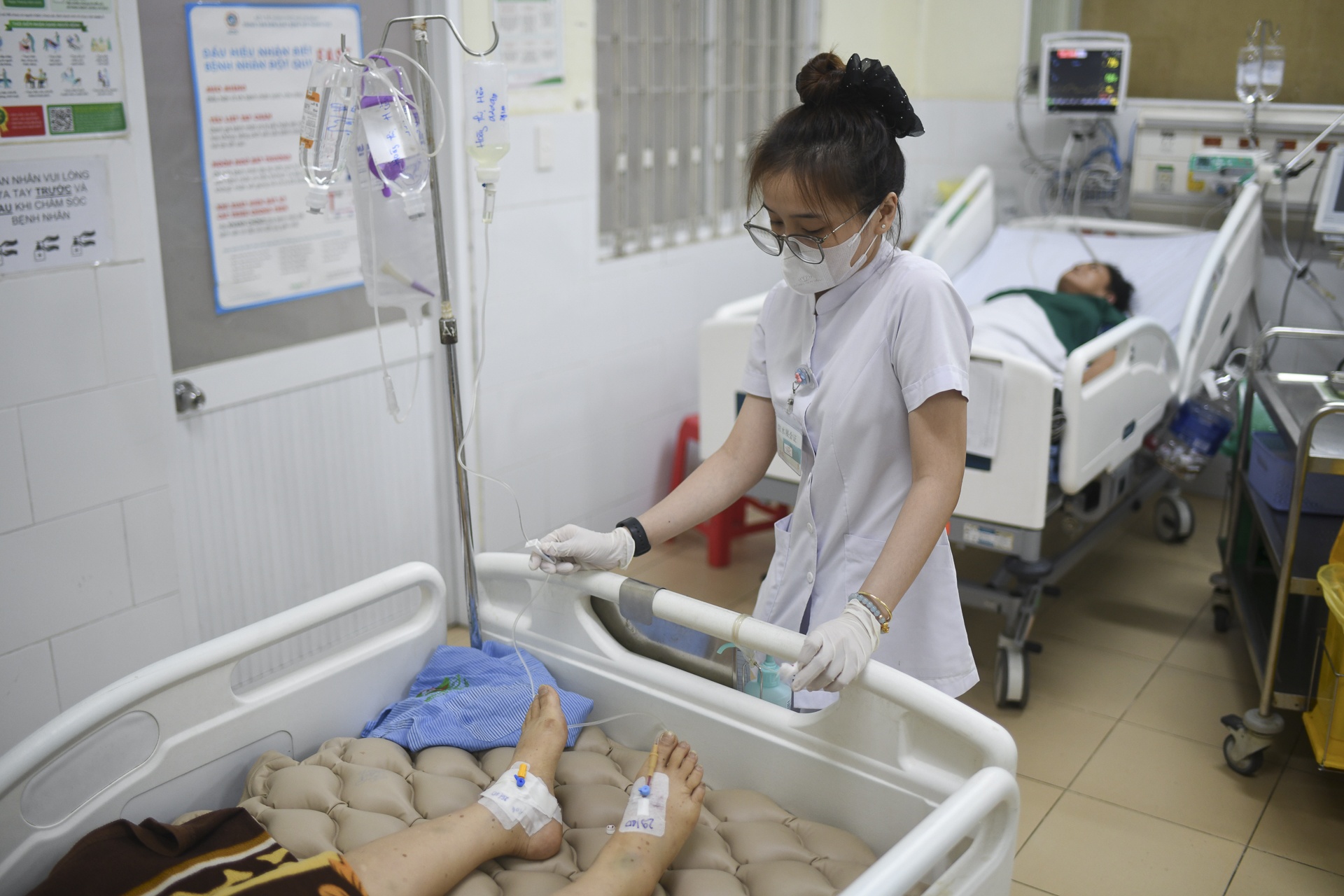 dieu tri dot quy anh 8