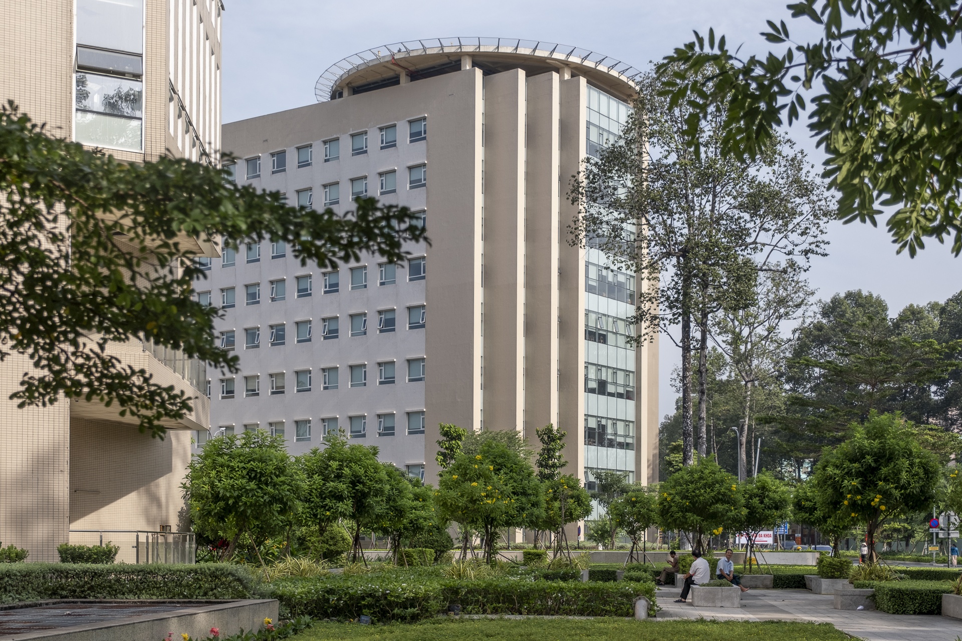 Goc binh yen hiem co o benh vien co mang xanh lon nhat TP.HCM hinh anh