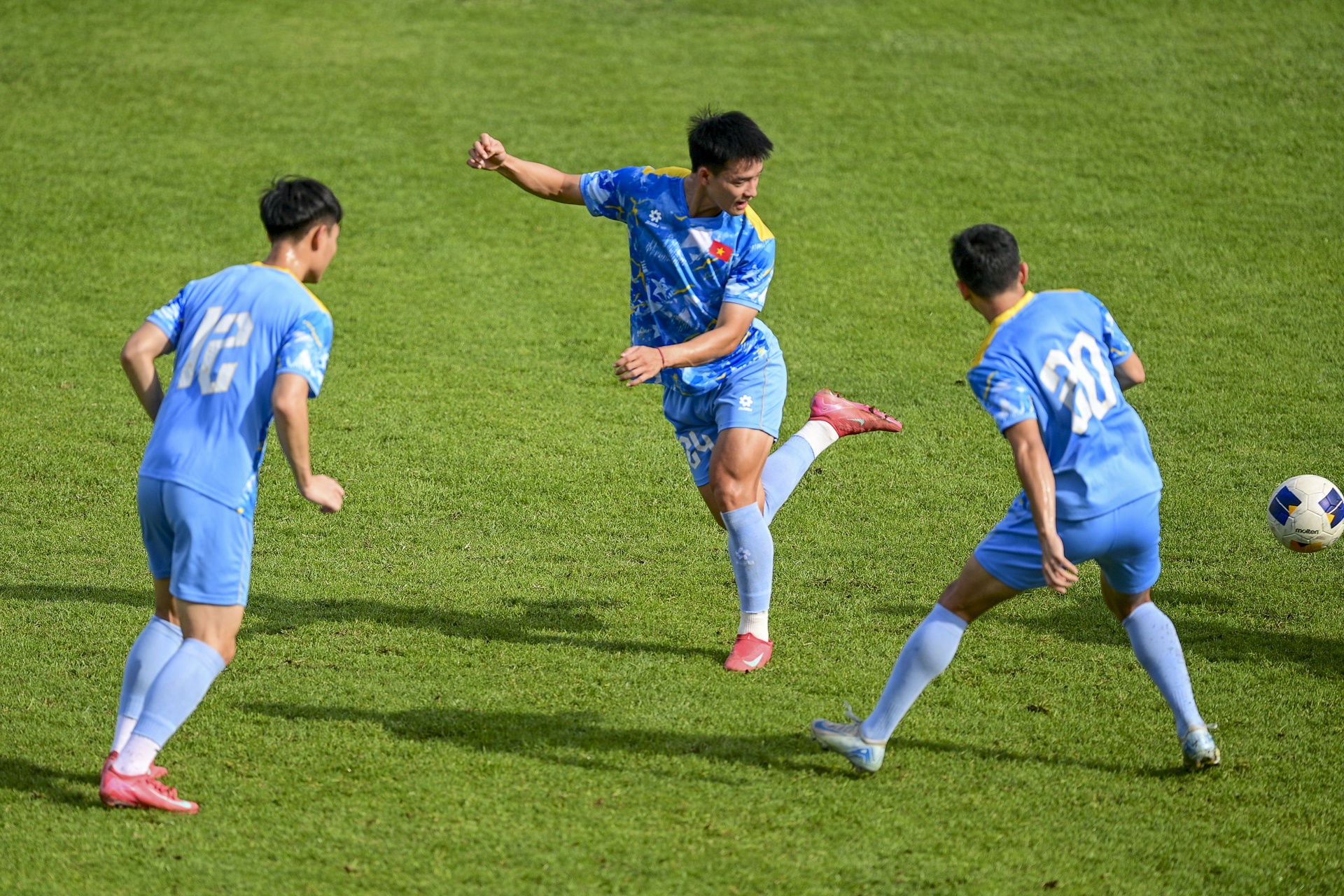 bong da nam Sea games anh 2