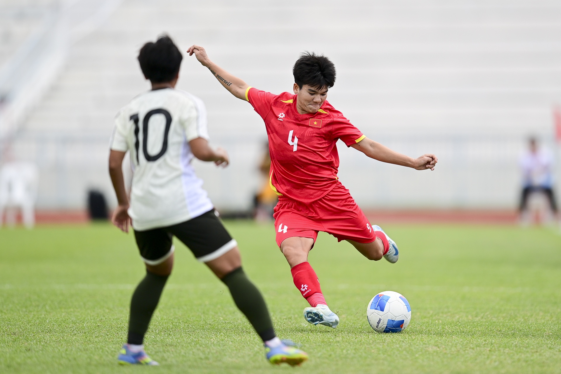 45 phut 'ban pha' khung thanh doi thu cua tuyen nu Viet Nam hinh anh