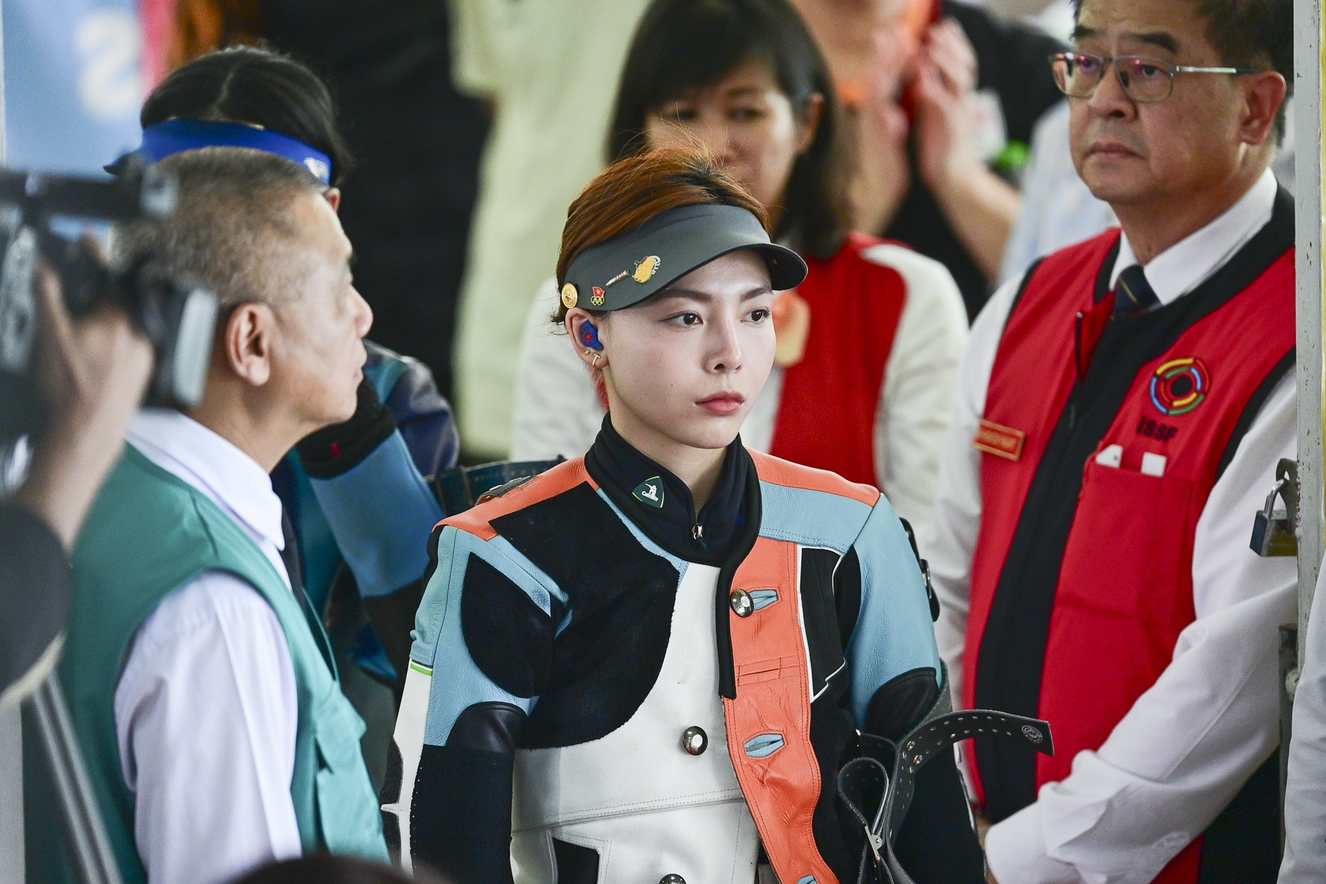 hoa khoi ban sung anh 1