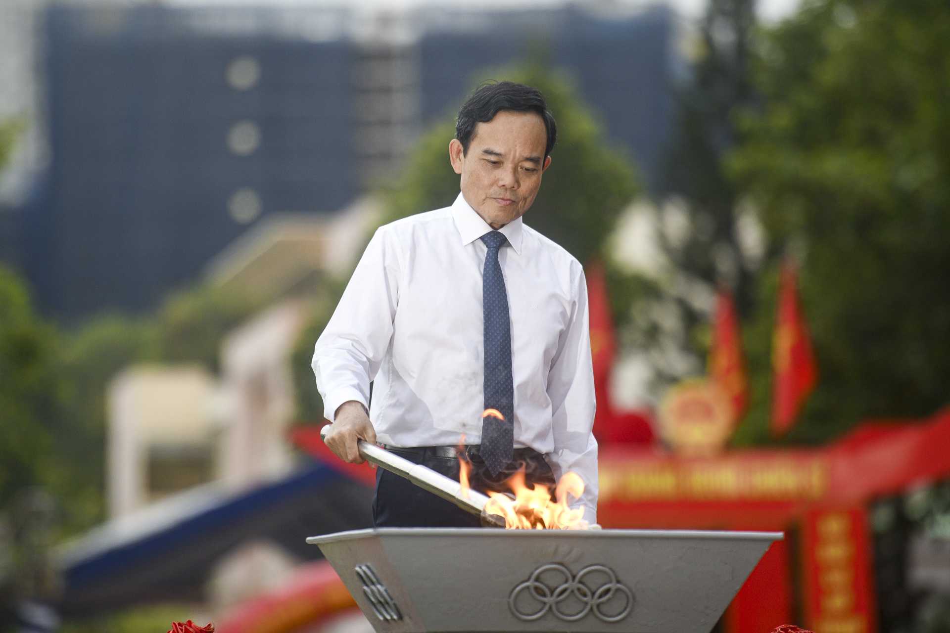 nhap ngu TP.HCM anh 7