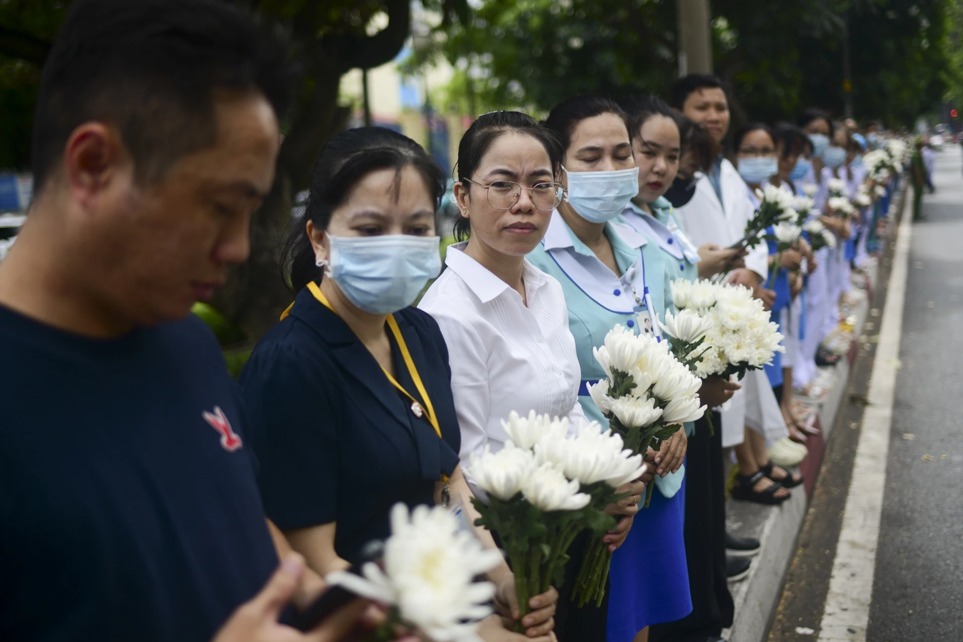 giao su nguyen dinh hoi anh 8