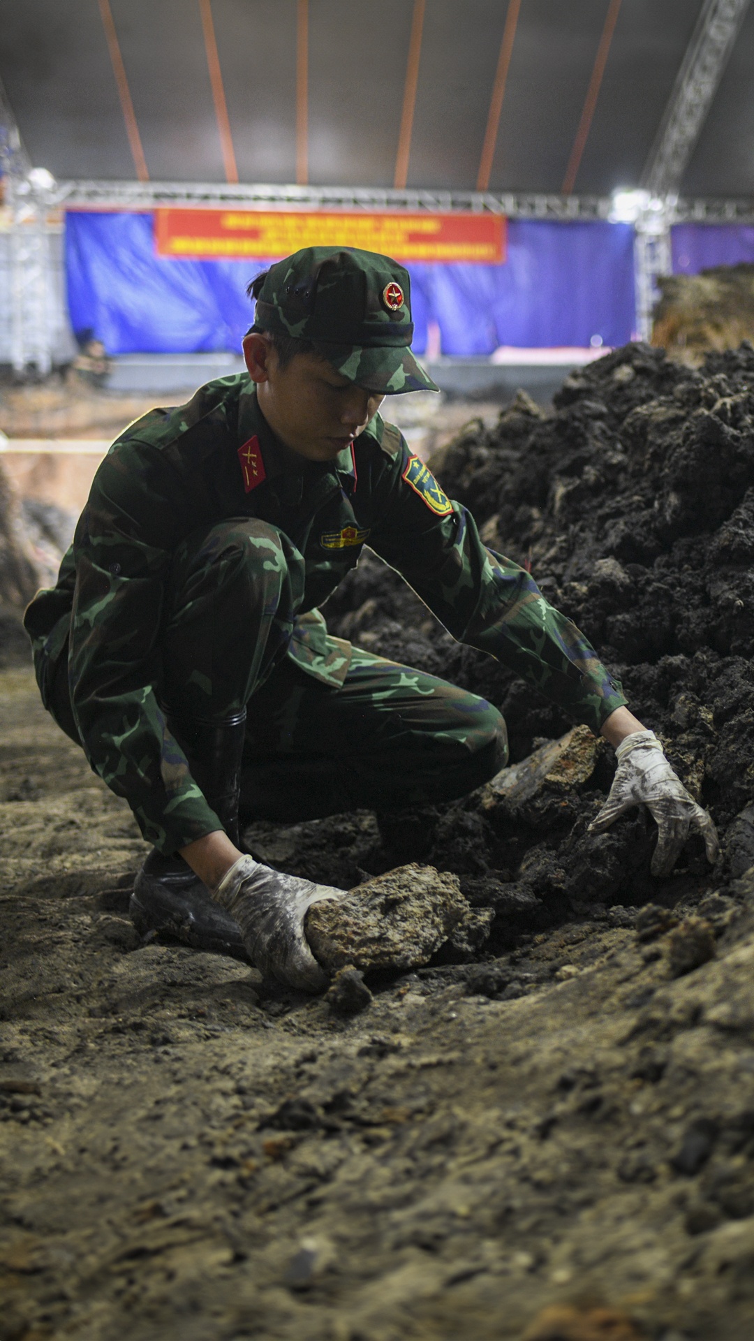 c&ocirc;ng vi&ecirc;n l&ecirc; thị ri&ecirc;ng ảnh 2
