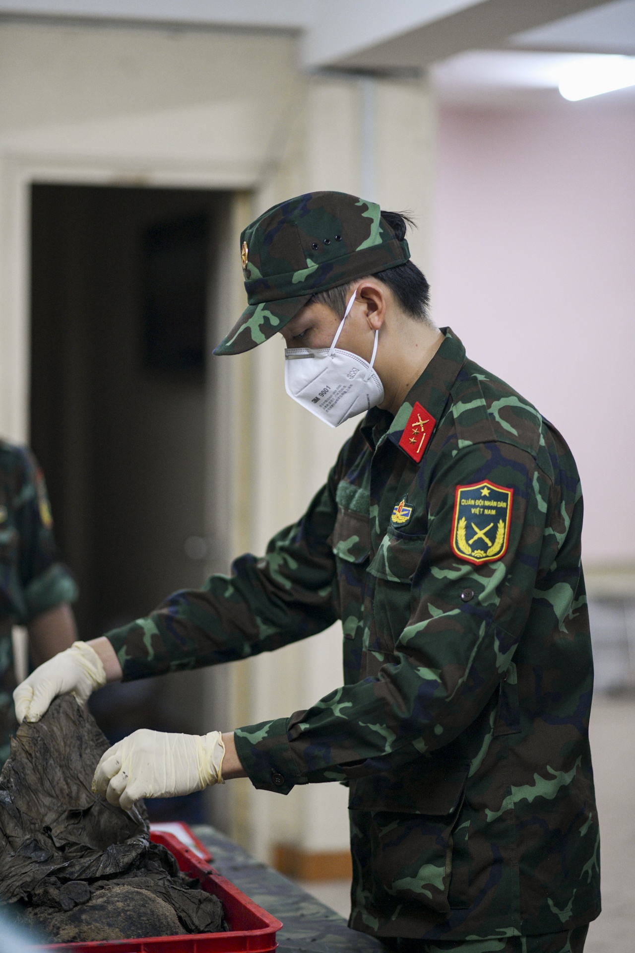 c&ocirc;ng vi&ecirc;n l&ecirc; thị ri&ecirc;ng ảnh 30