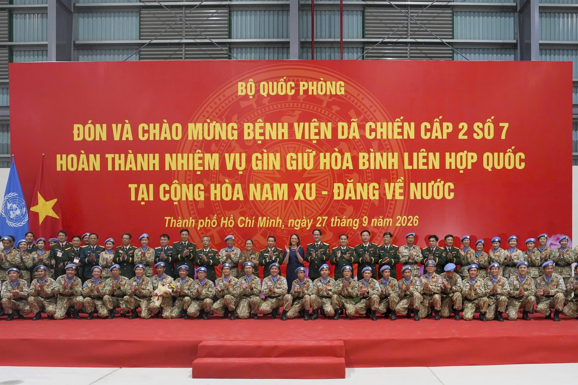 g&igrave;n giữ h&ograve;a b&igrave;nh  ảnh 9