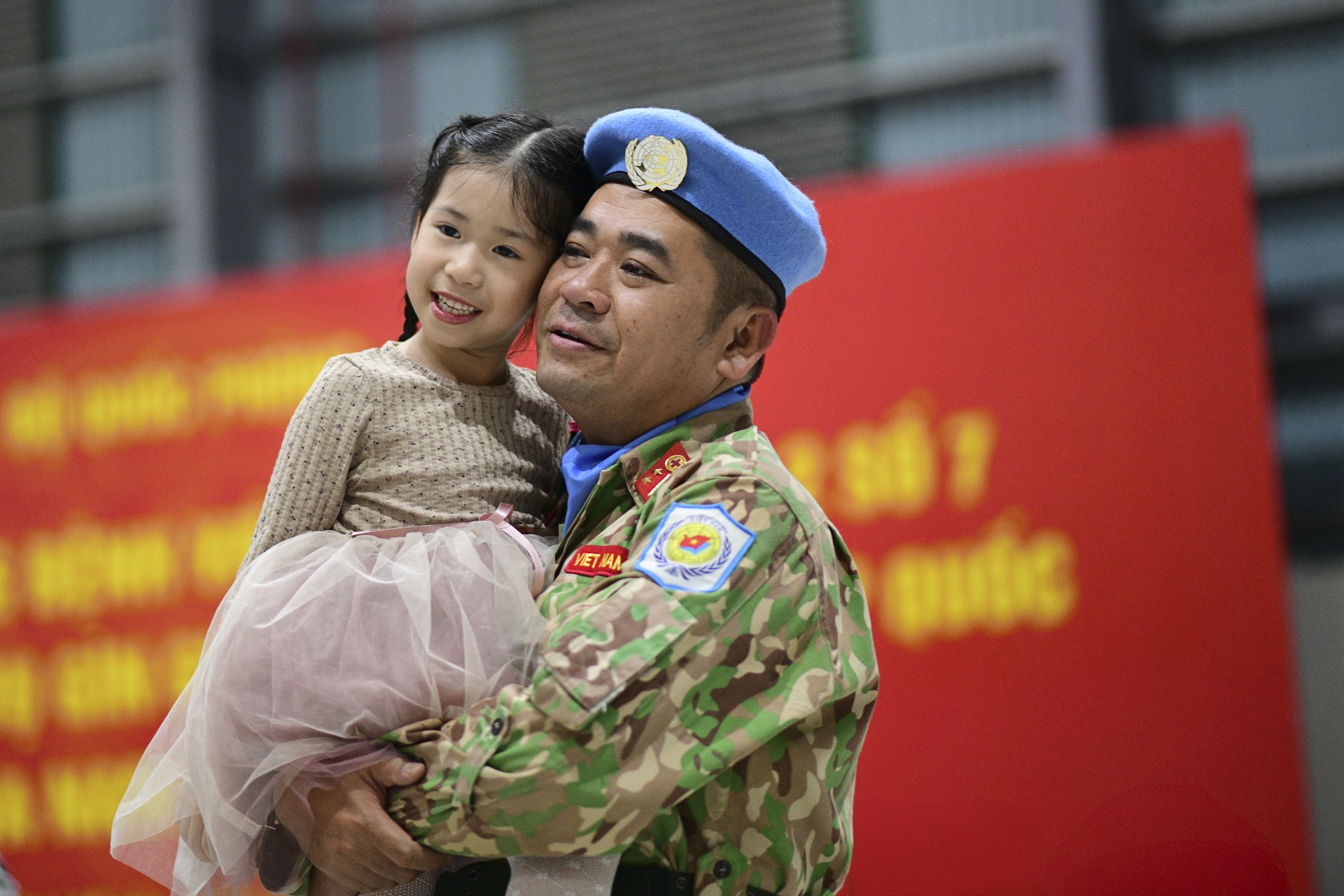 g&igrave;n giữ h&ograve;a b&igrave;nh  ảnh 4